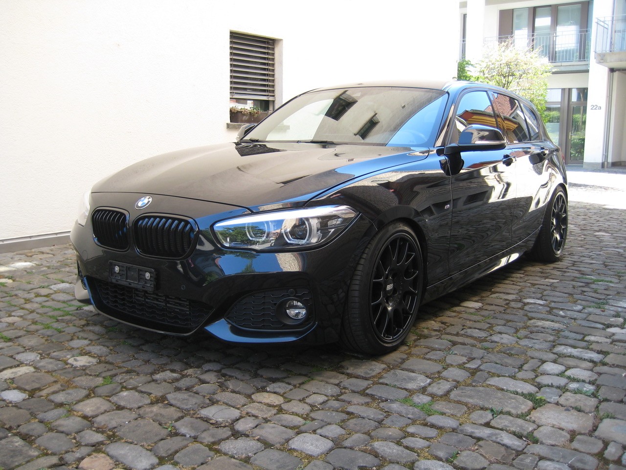 BMW 120d xDrive SAG