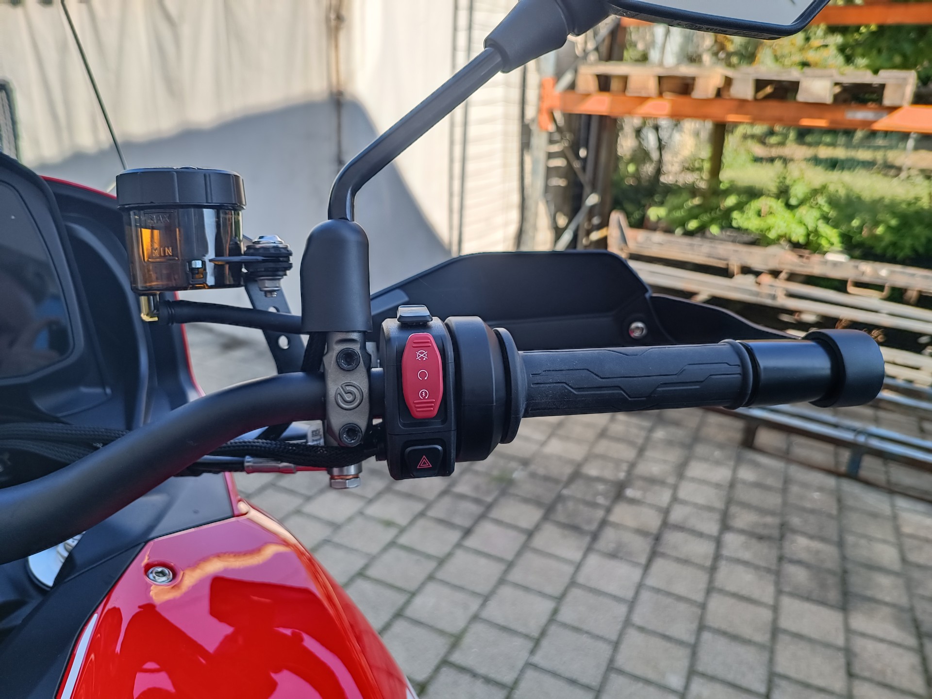 MOTO MORINI X-Cape 1200-image-9