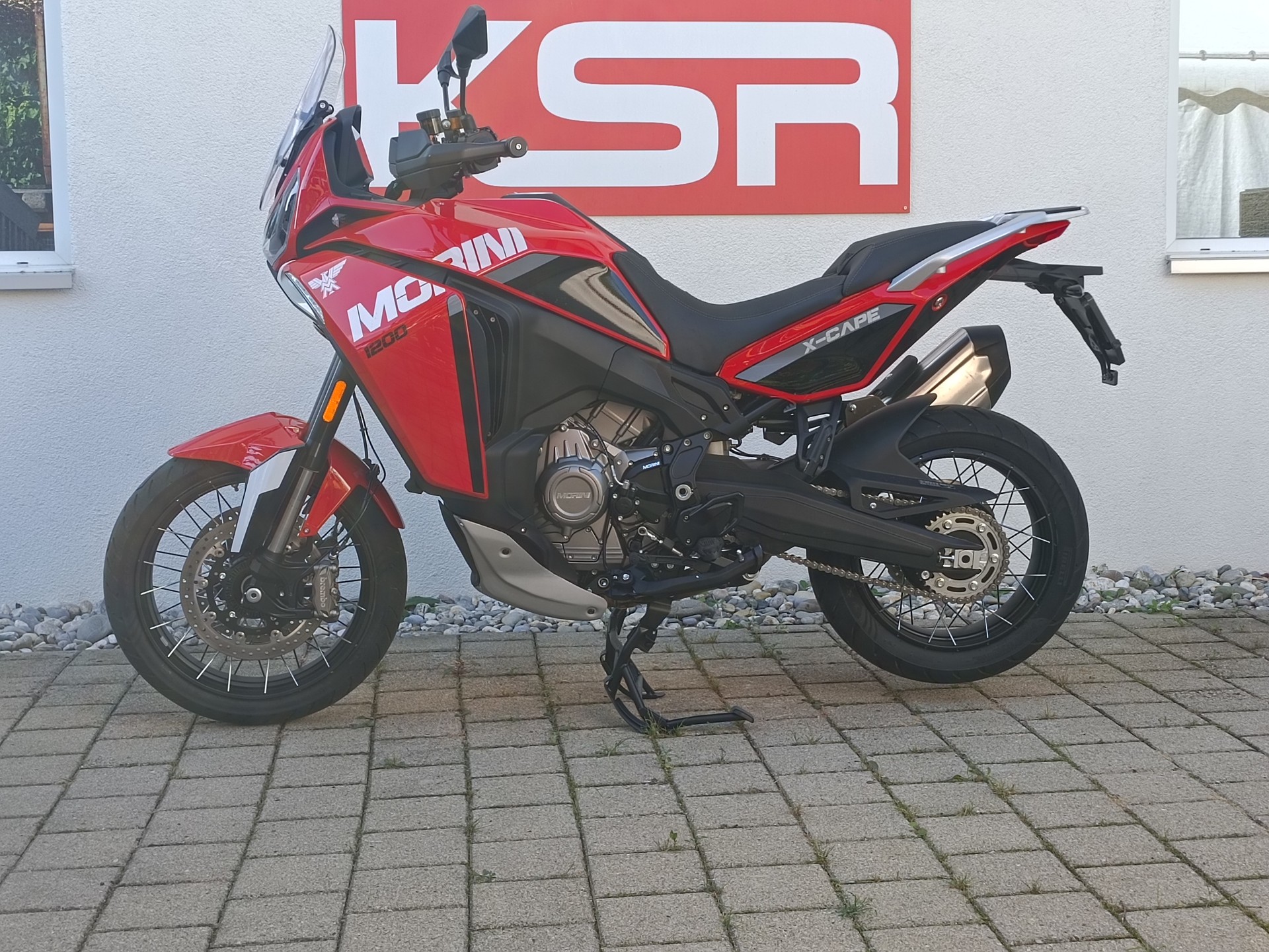 MOTO MORINI X-Cape 1200-image-1
