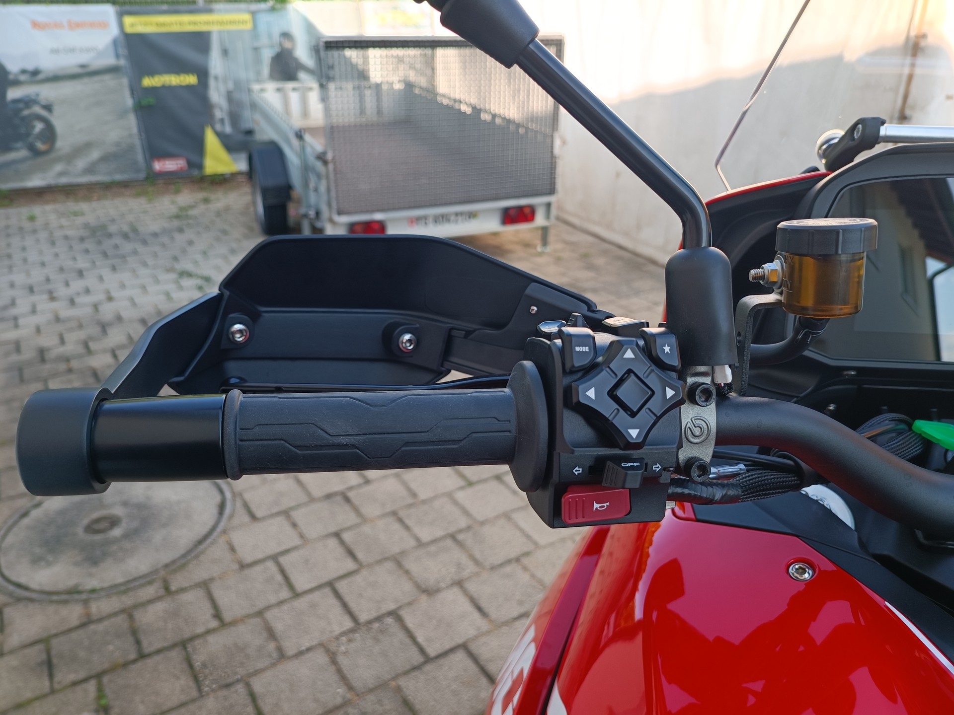 MOTO MORINI X-Cape 1200-image-7