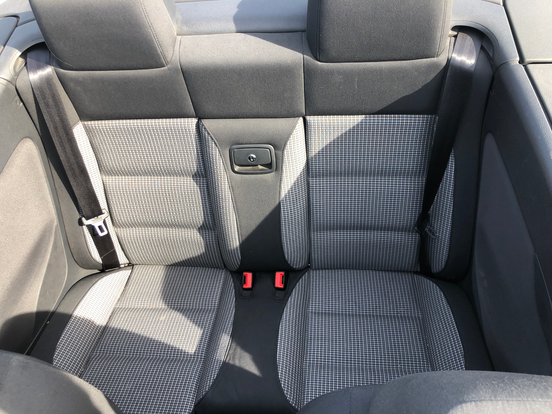 VW Eos 1.4 TSI BlueMotion Technology Value-image-14