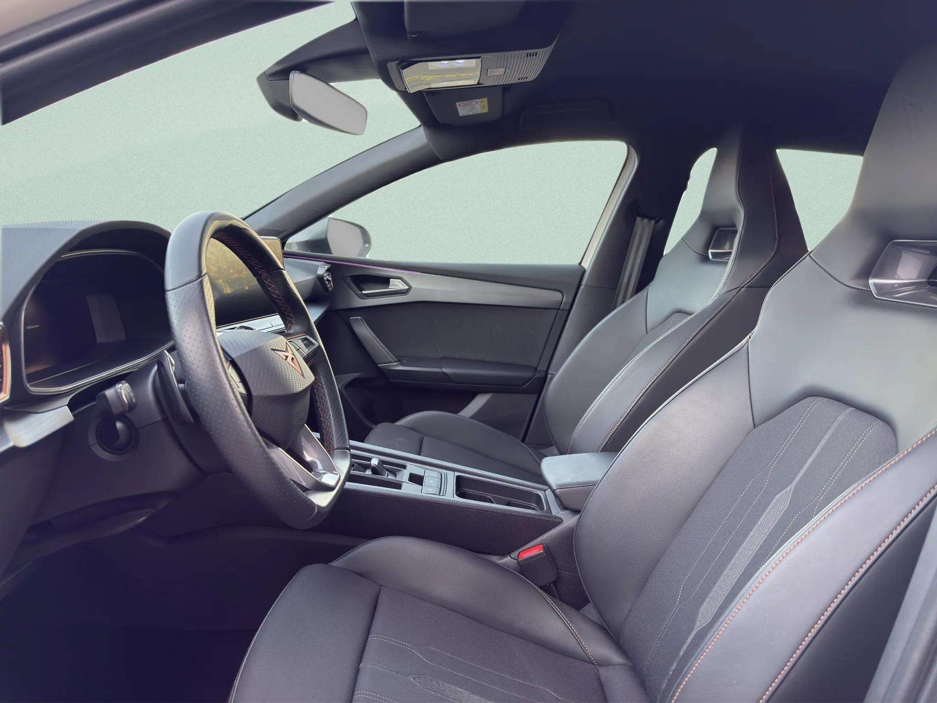 CUPRA LEON ST 1.4 e-HYBRID pHEV DSG-image-10