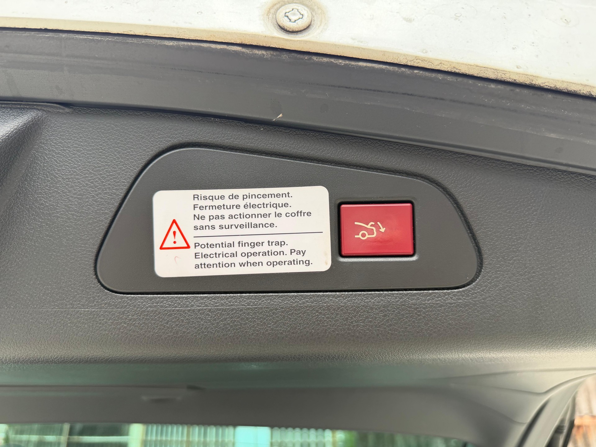 PEUGEOT 508 RXH 2.0 HDI Hybrid4 EGS6-image-17
