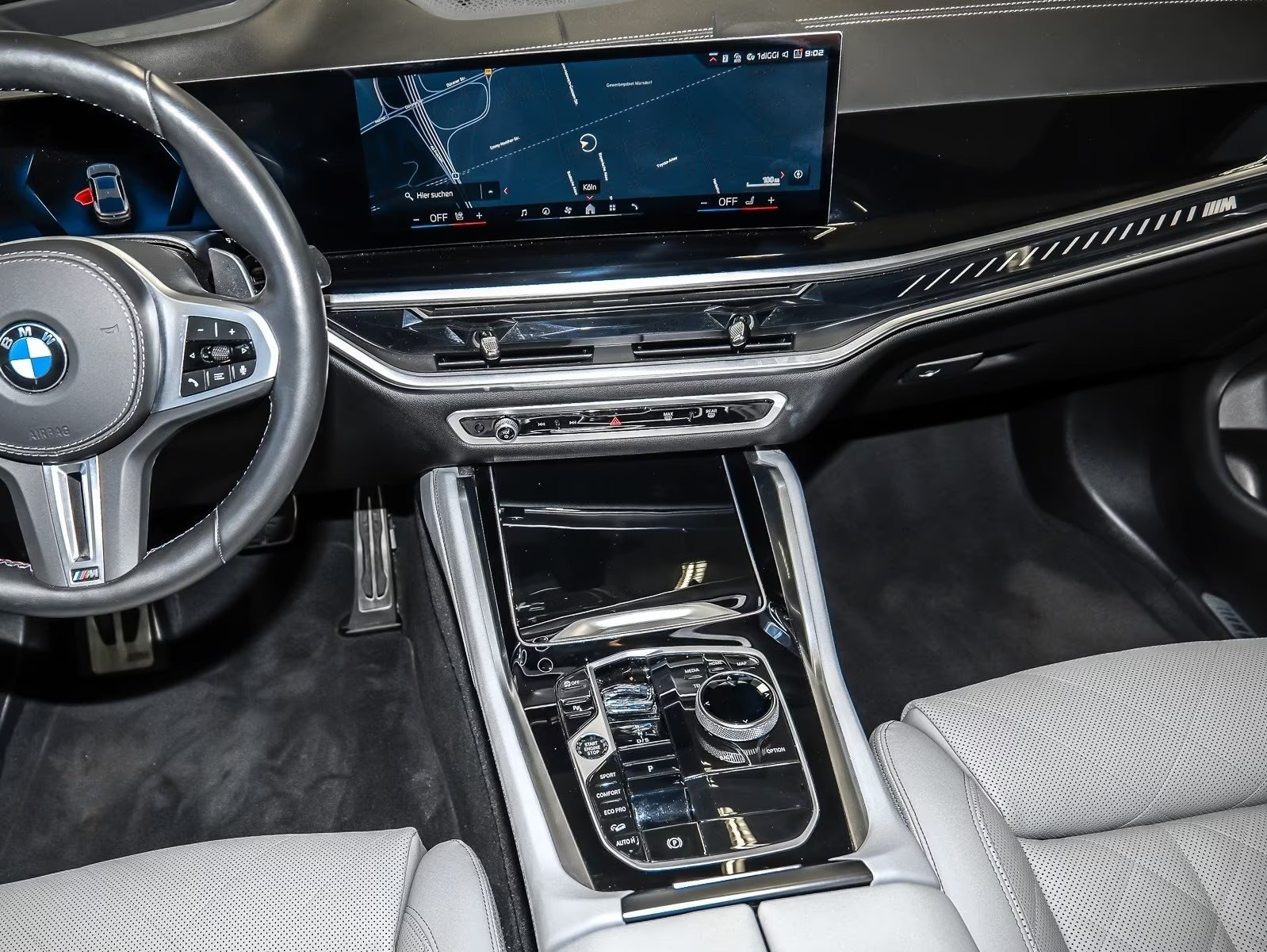 BMW X6 M60i M Sport Pro xDrive 48V Steptronic Individual-image-17