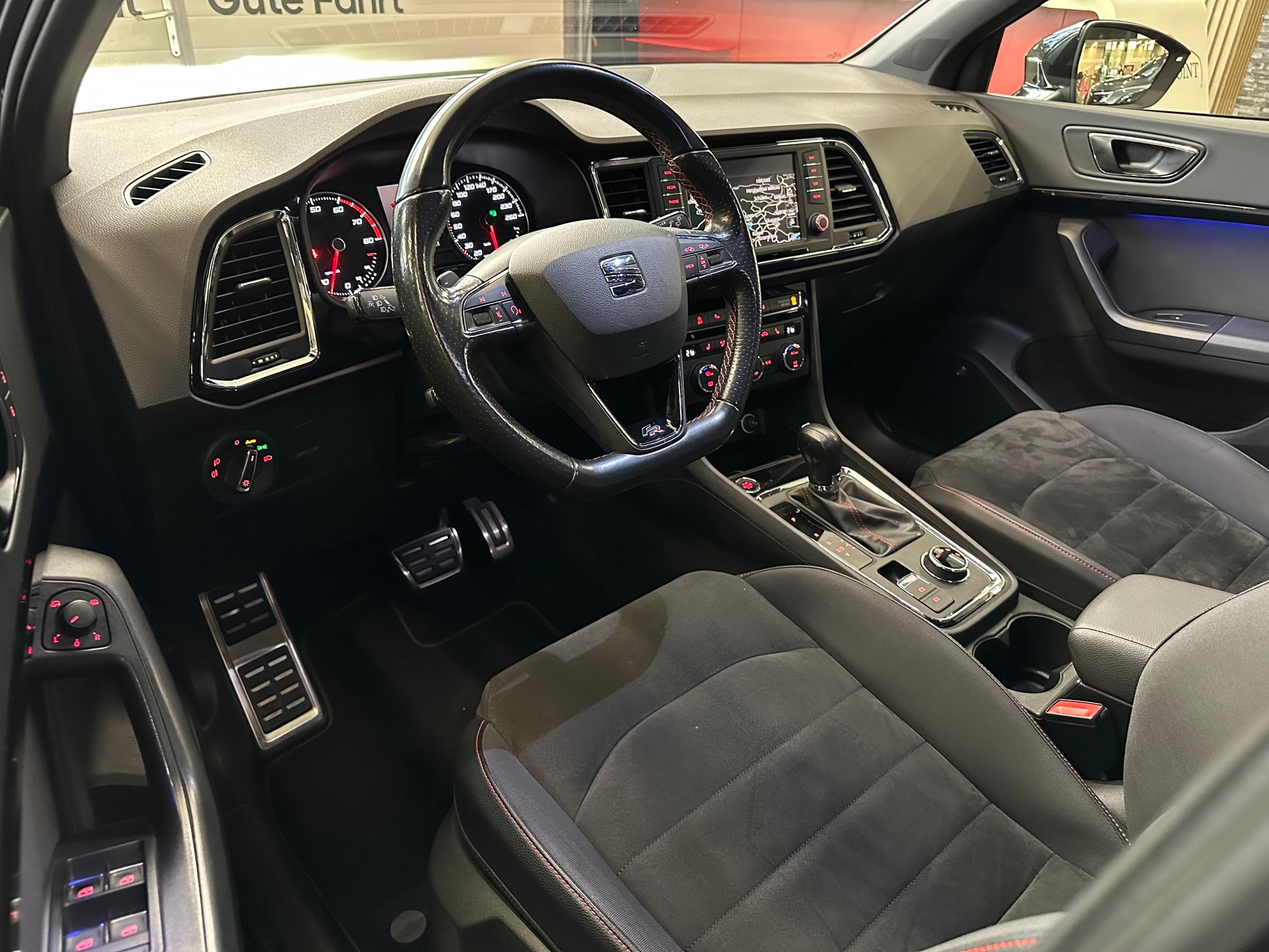 SEAT Ateca 1.4 TSI FR DSG-image-8