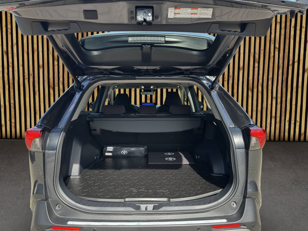 TOYOTA RAV-4 2.5 HEV Trend-image-14
