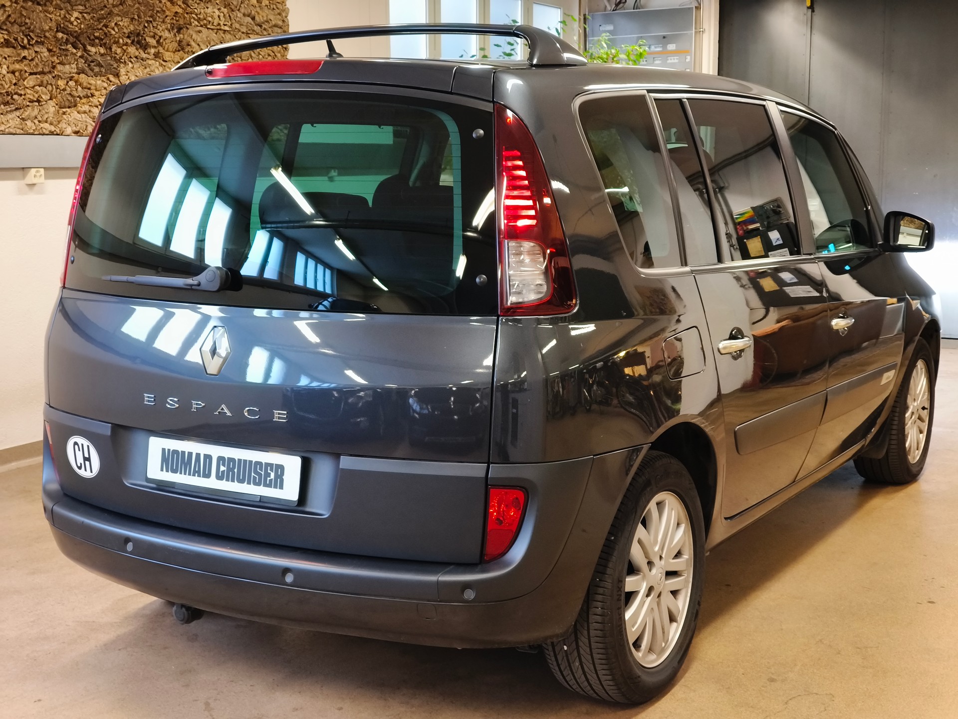 RENAULT Espace 2.0 dCi Initiale Automatic-image-8