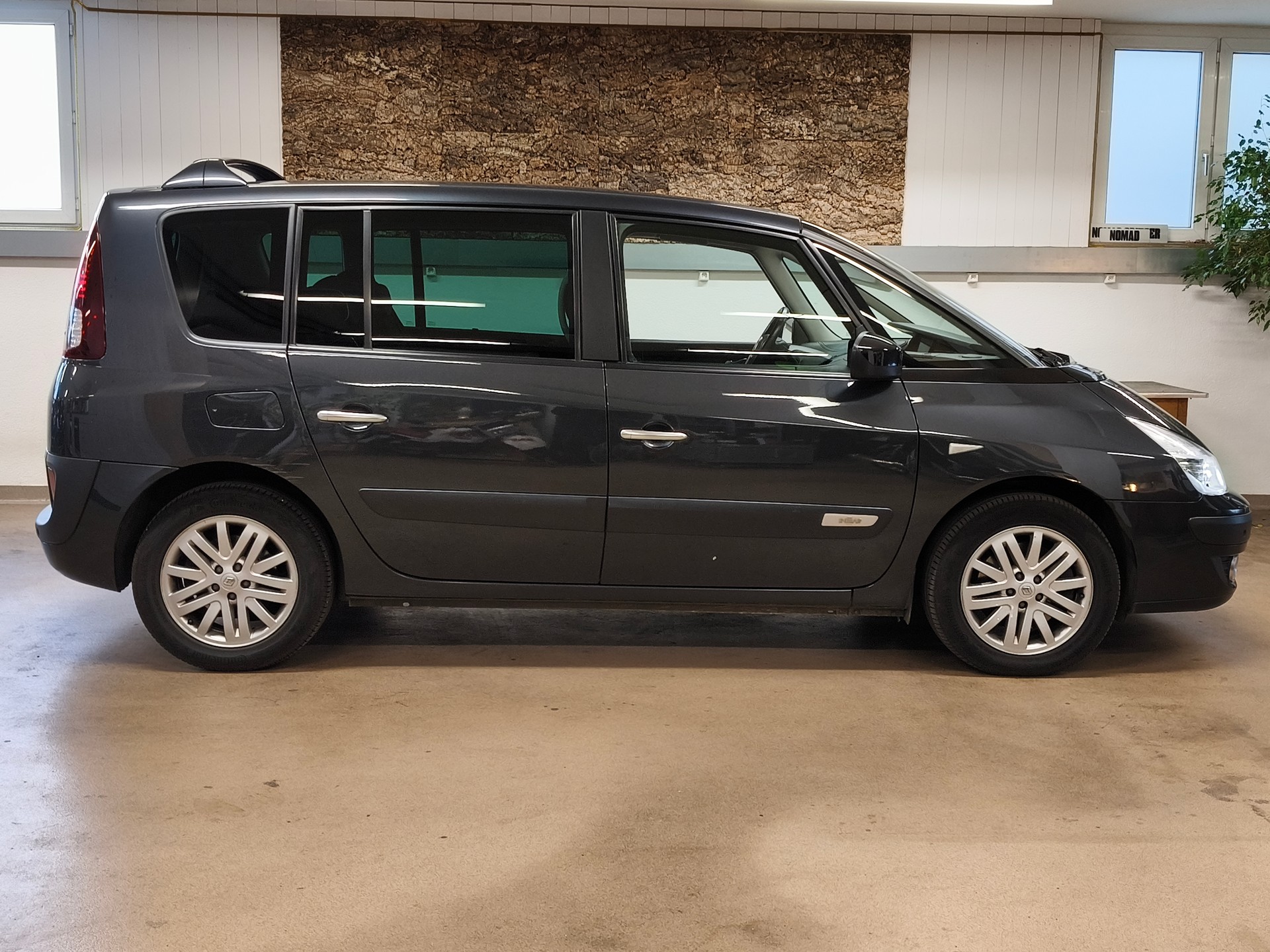RENAULT Espace 2.0 dCi Initiale Automatic-image-7