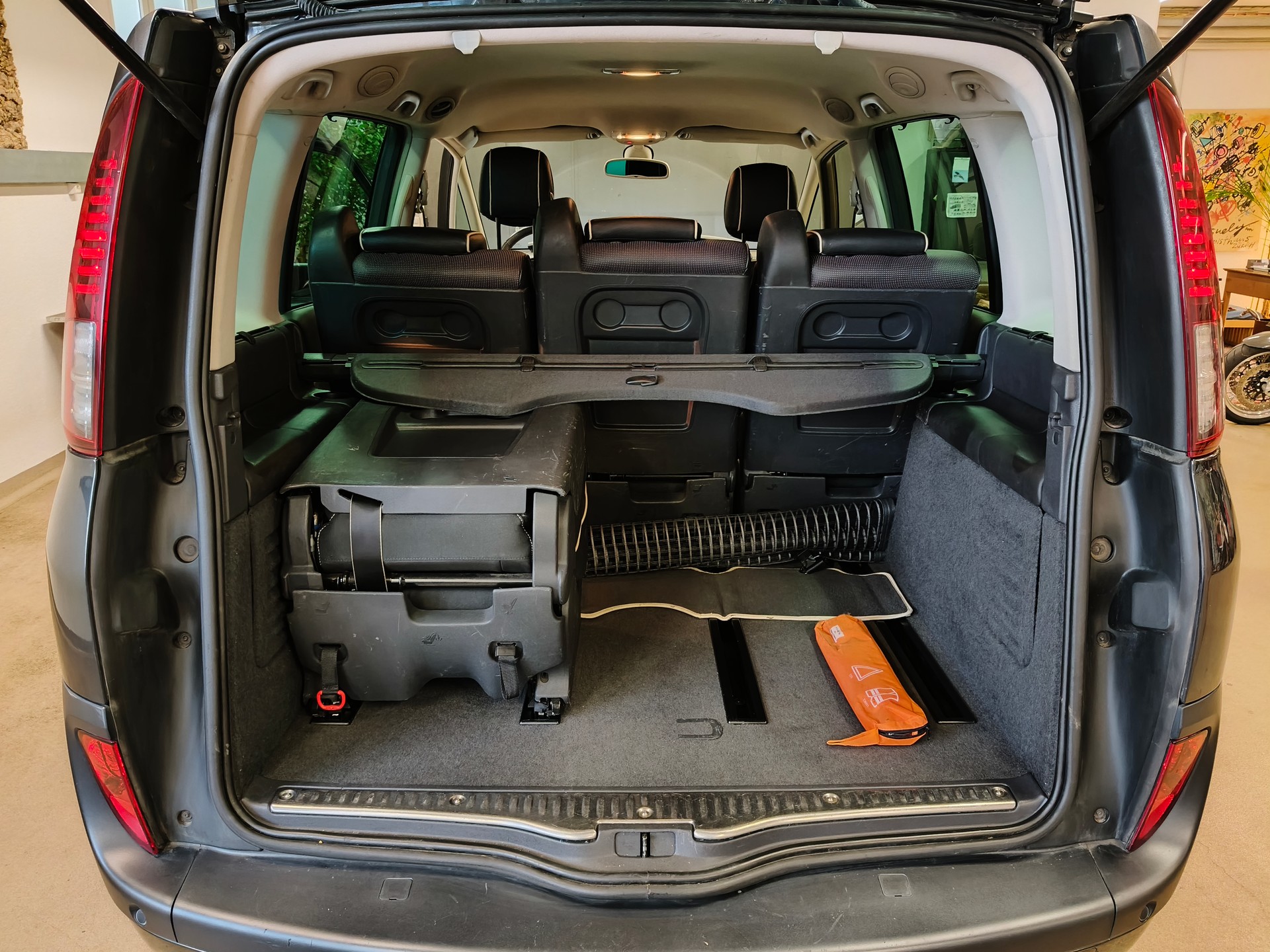 RENAULT Espace 2.0 dCi Initiale Automatic-image-15