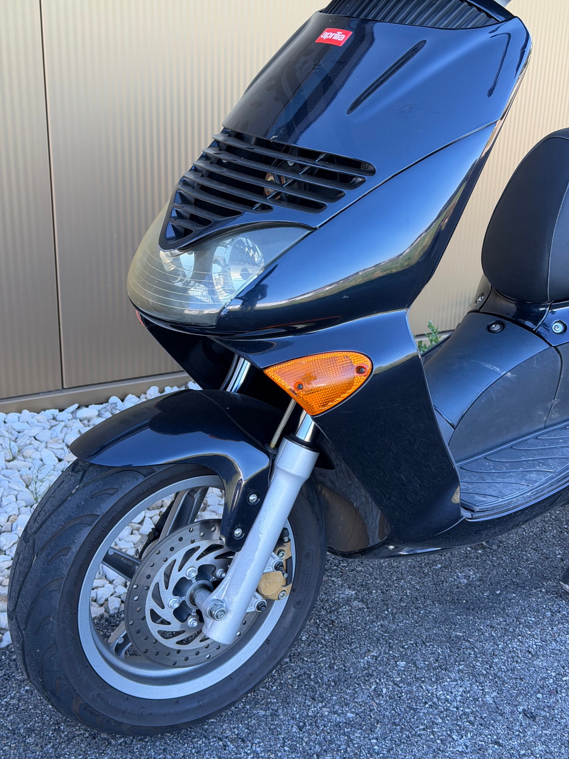 APRILIA Leonardo 125-image-8