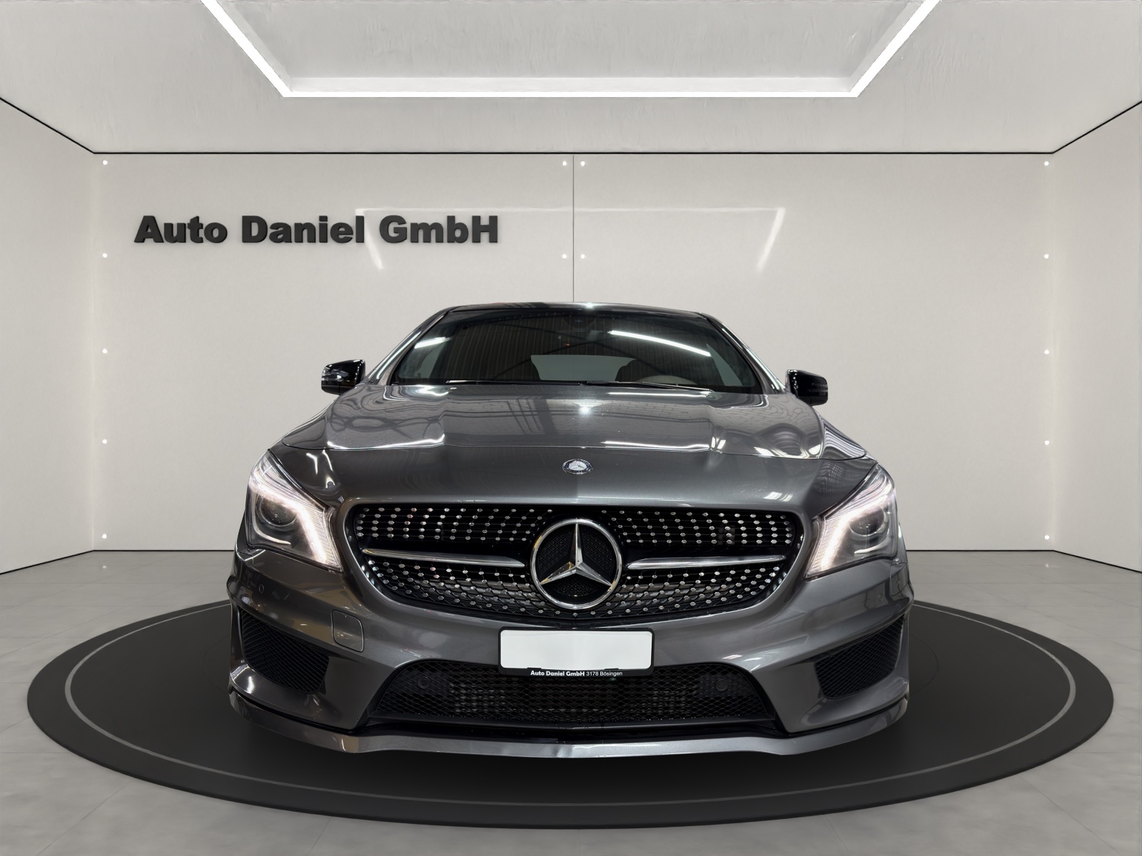MERCEDES-BENZ CLA 250 7G-DCT 4Matic-showroom-element-2