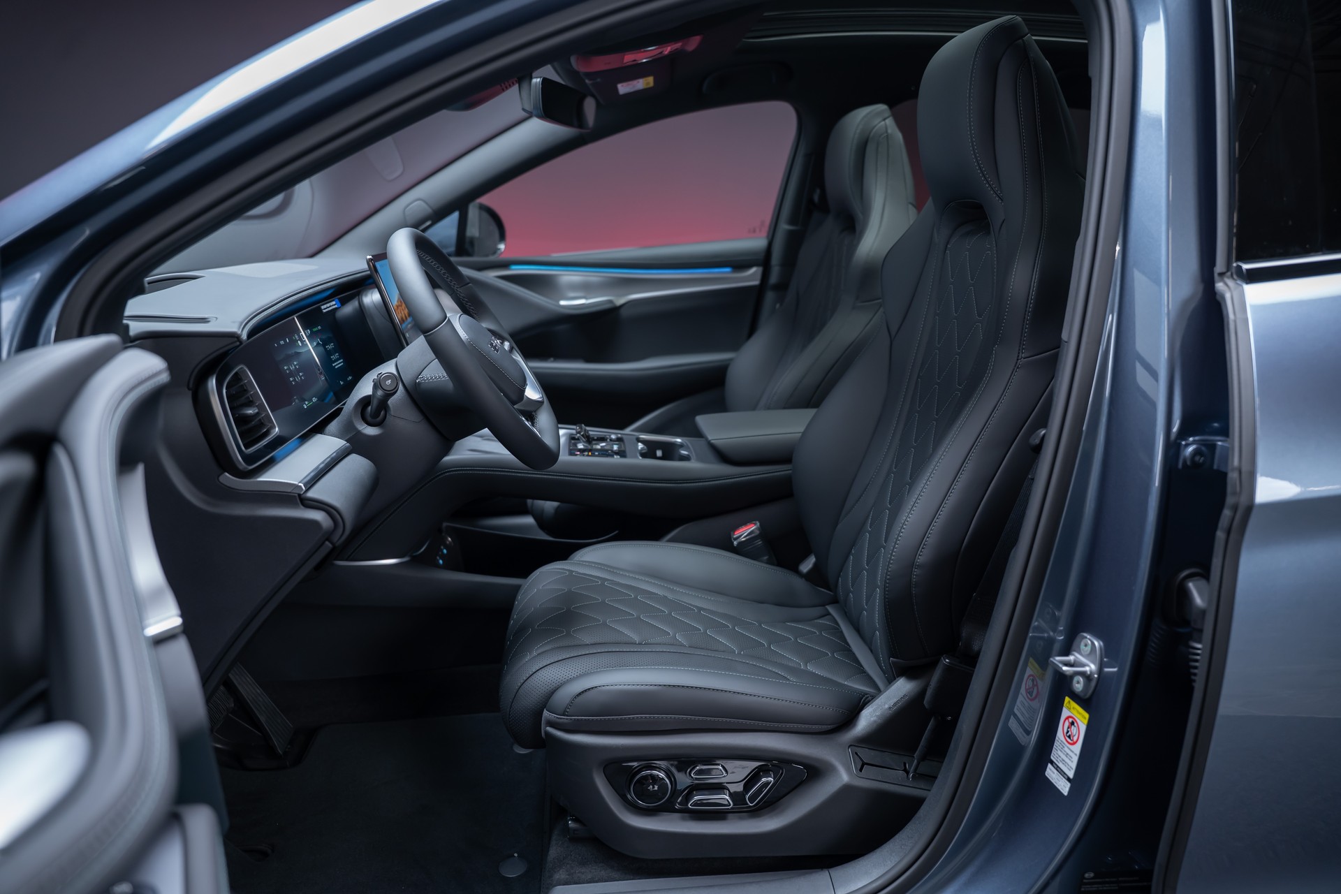 BYD Sealion 7 91,3 kWh Excellence AWD / Panoramadach / Head-Up Display / Sitzheizung & Lüftung-image-19