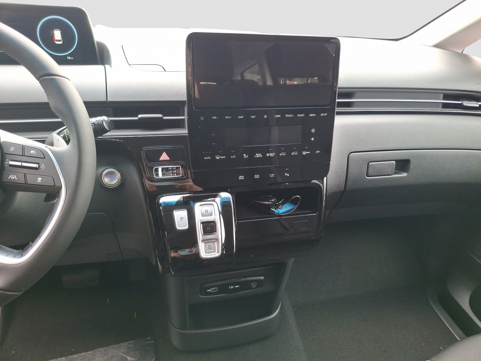 HYUNDAI Staria Wagon 1.6 T-GDi HEV Amplia A-image-12