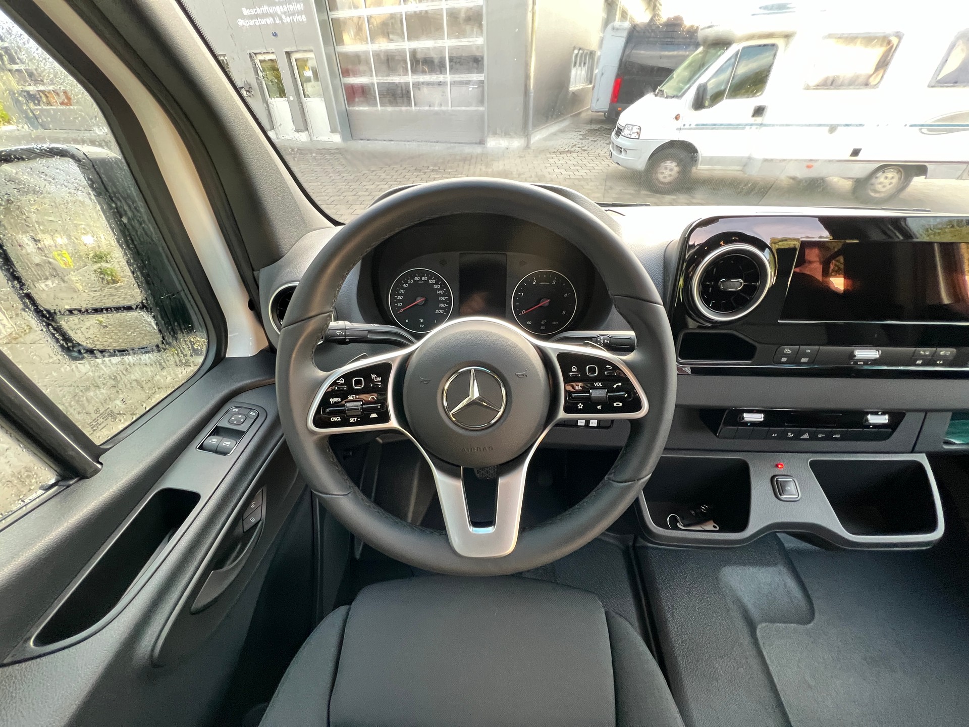 MERCEDES-BENZ Sprinter 317 CDI-image-13