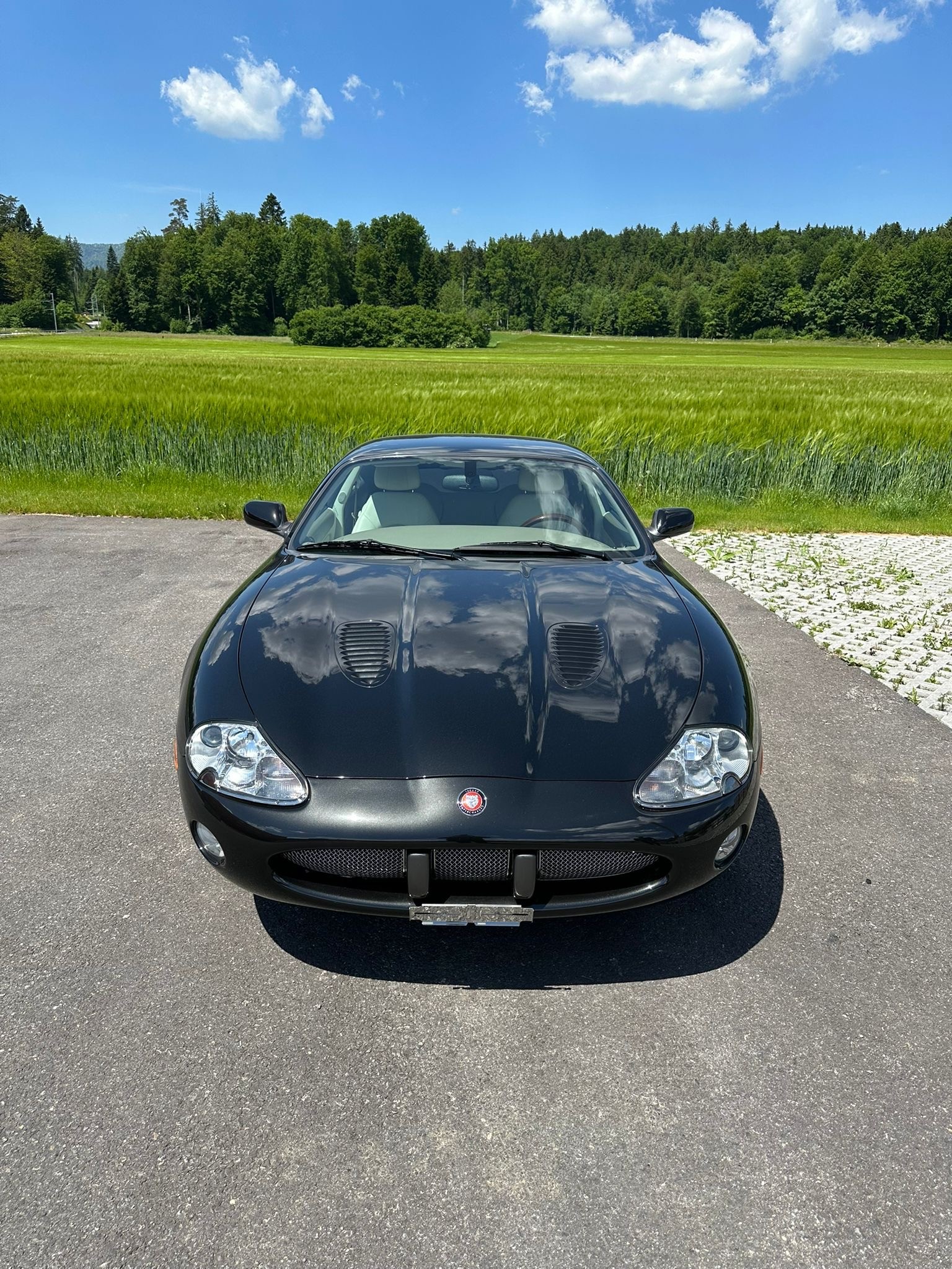 JAGUAR XKR S/C-image-9