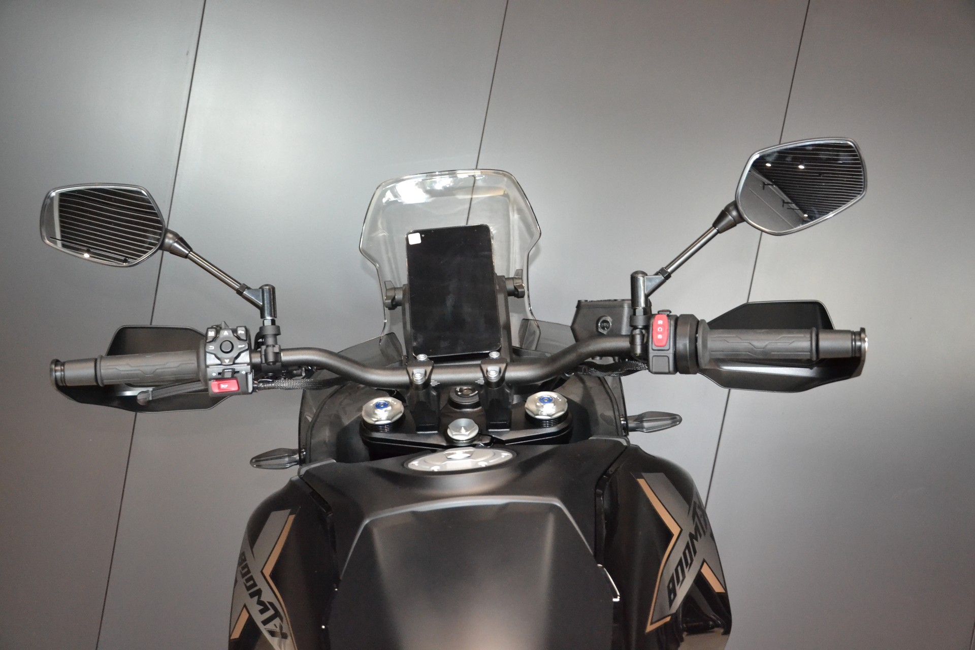 CF MOTO 800 MT-X-image-4