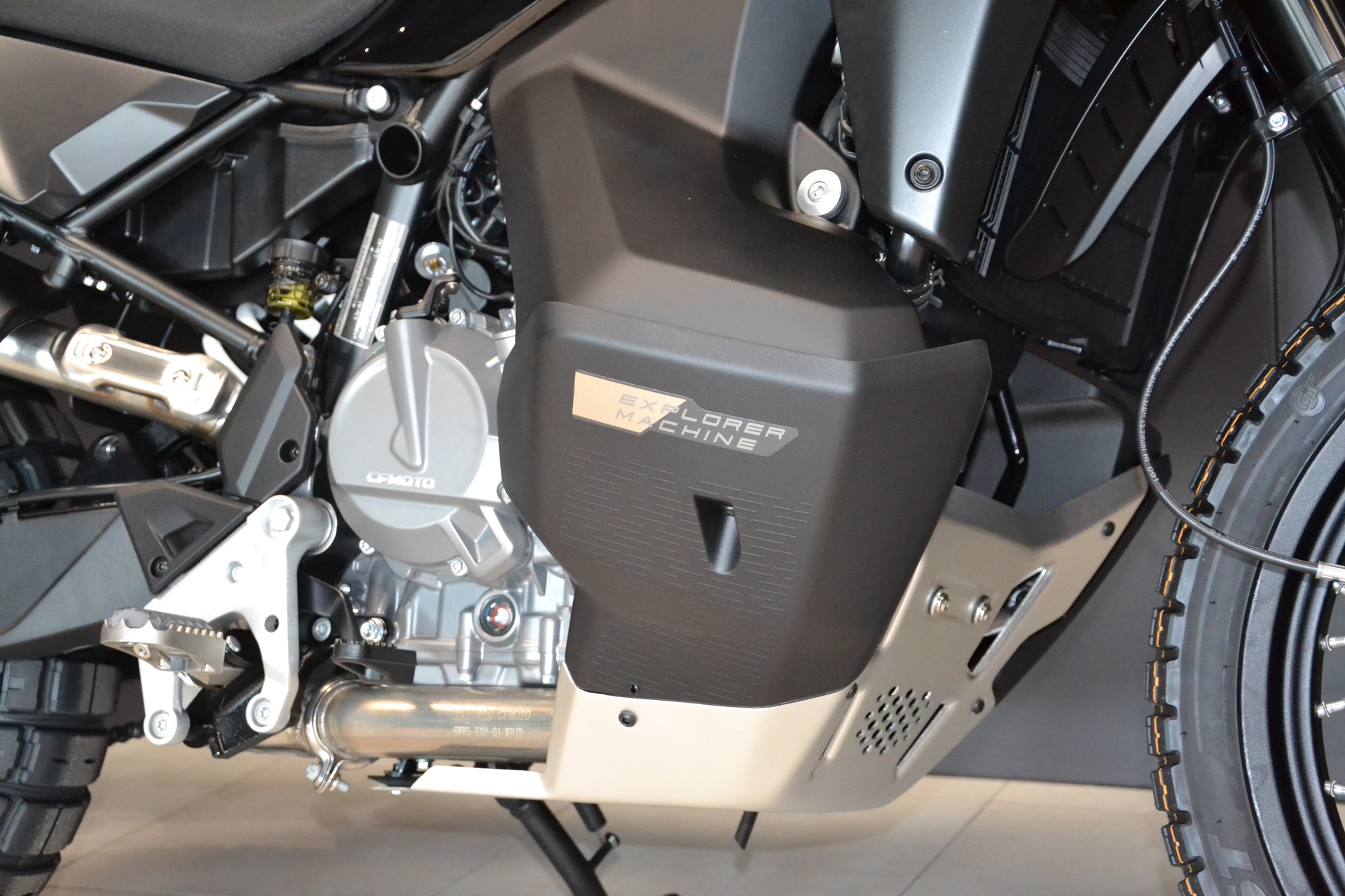 CF MOTO 800 MT-X-image-7
