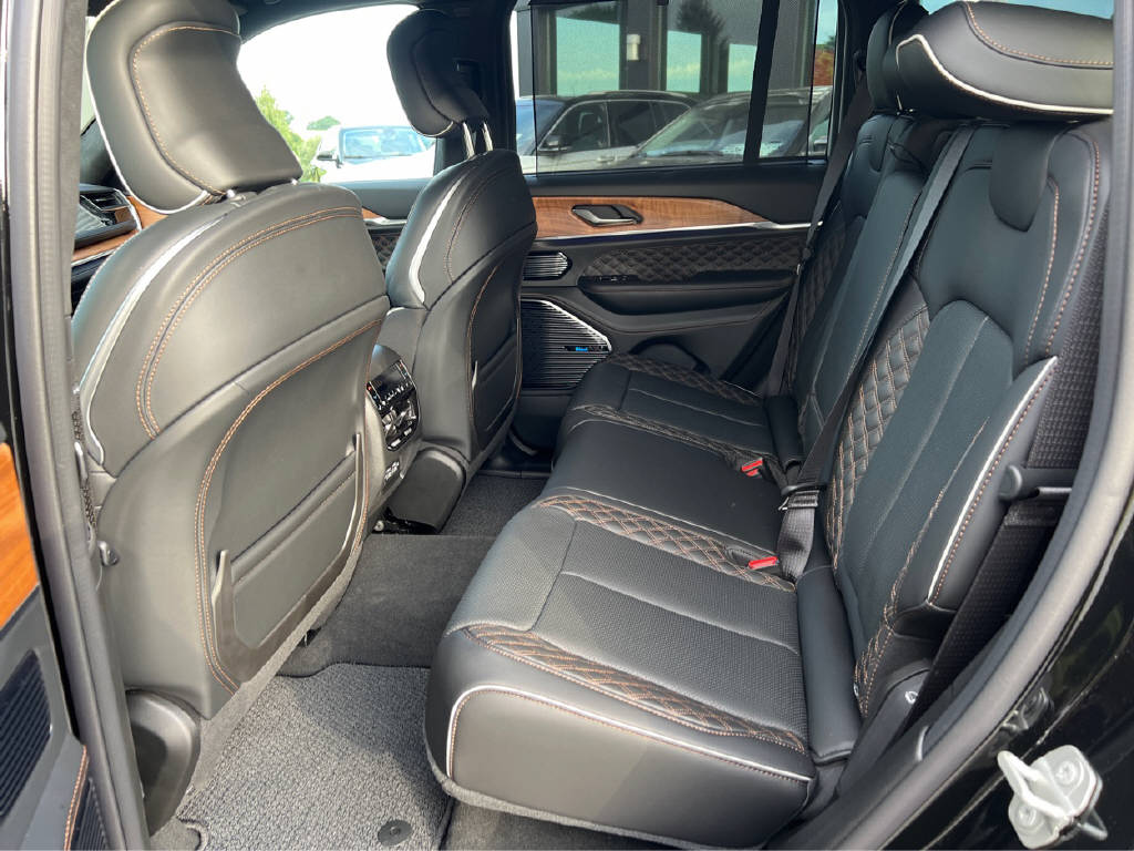 JEEP Grand Cherokee 2.0 Turbo Summit Reserve 4xe-image-5