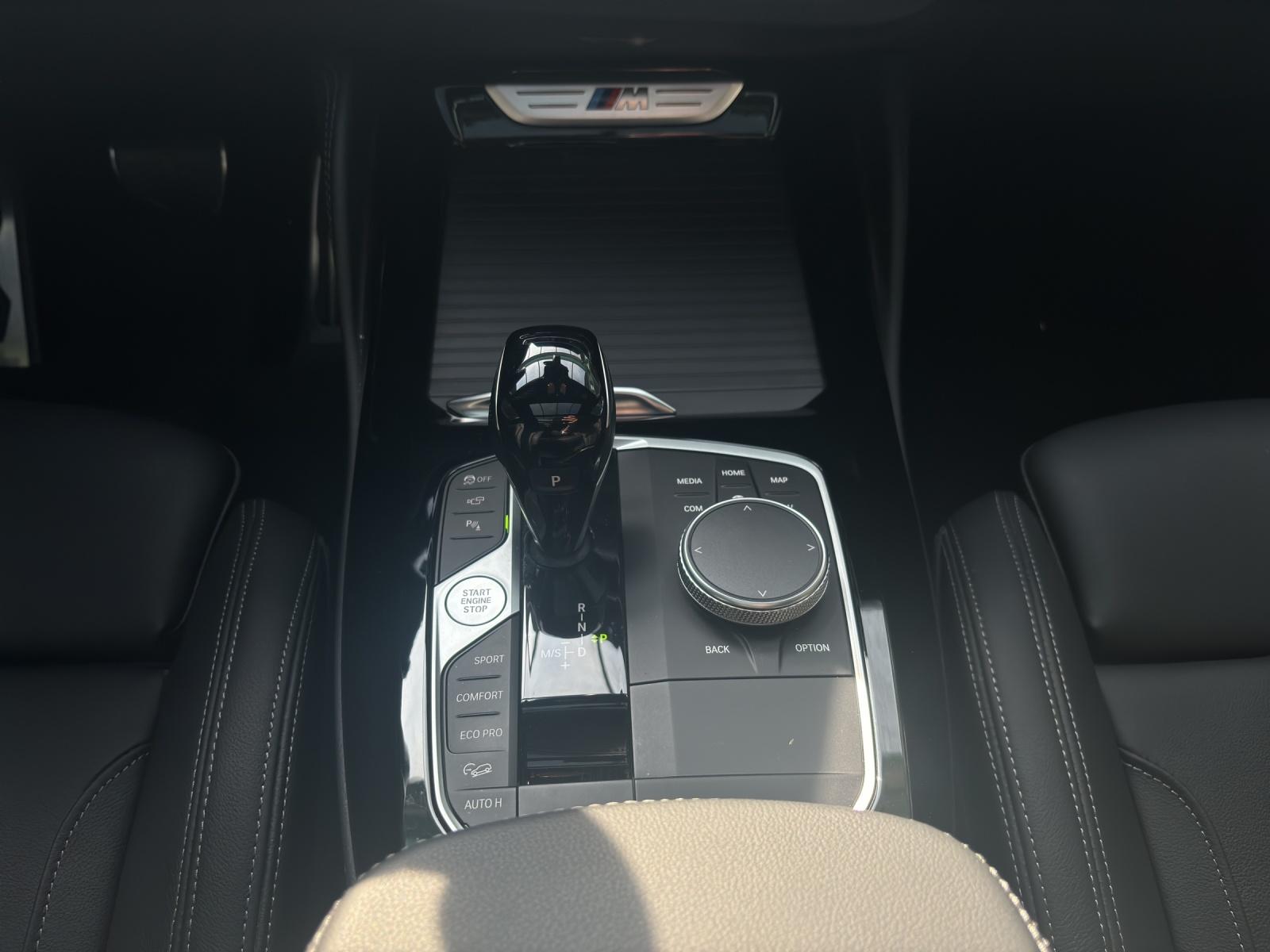 BMW X4 M40i-image-6