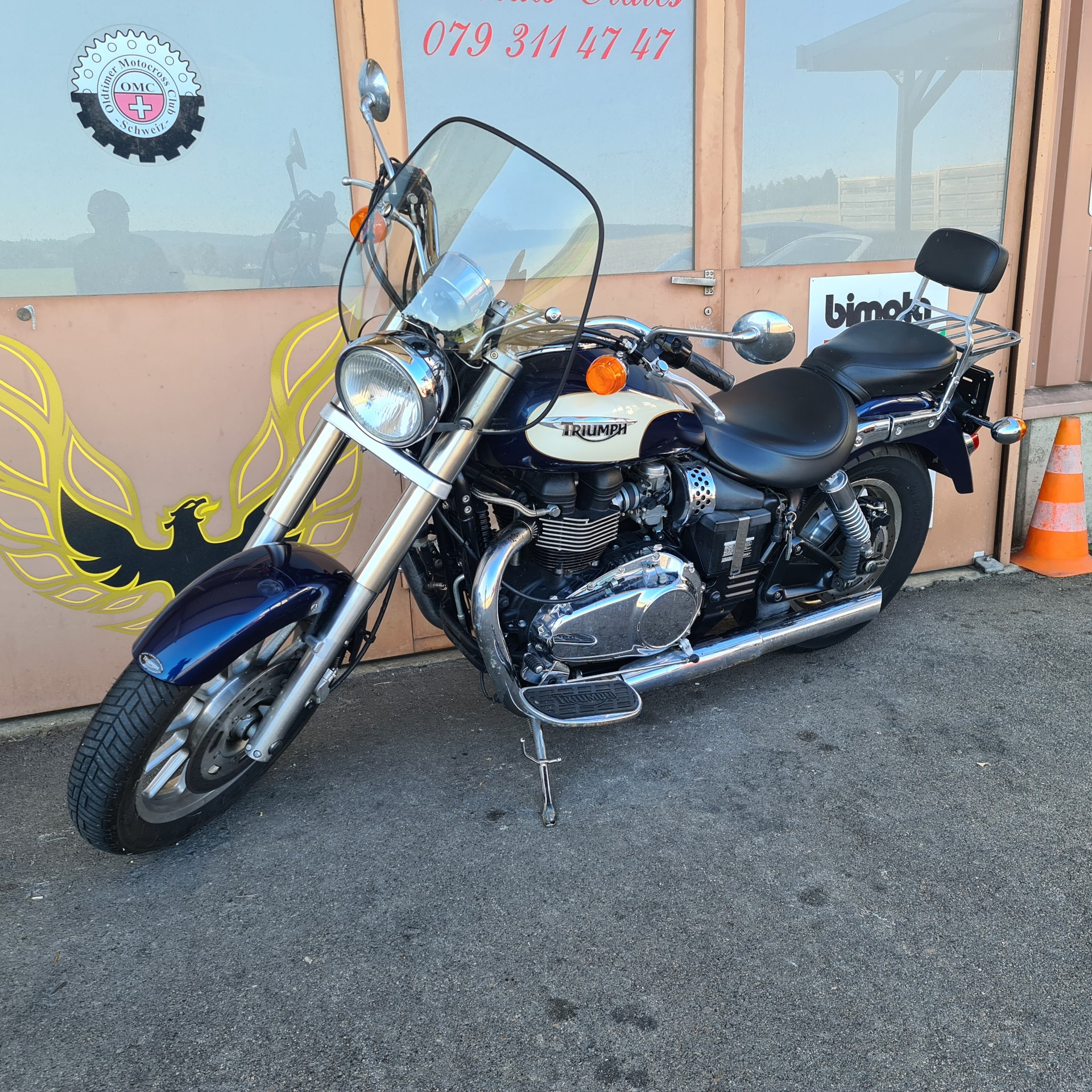 TRIUMPH America 900 i-image-6