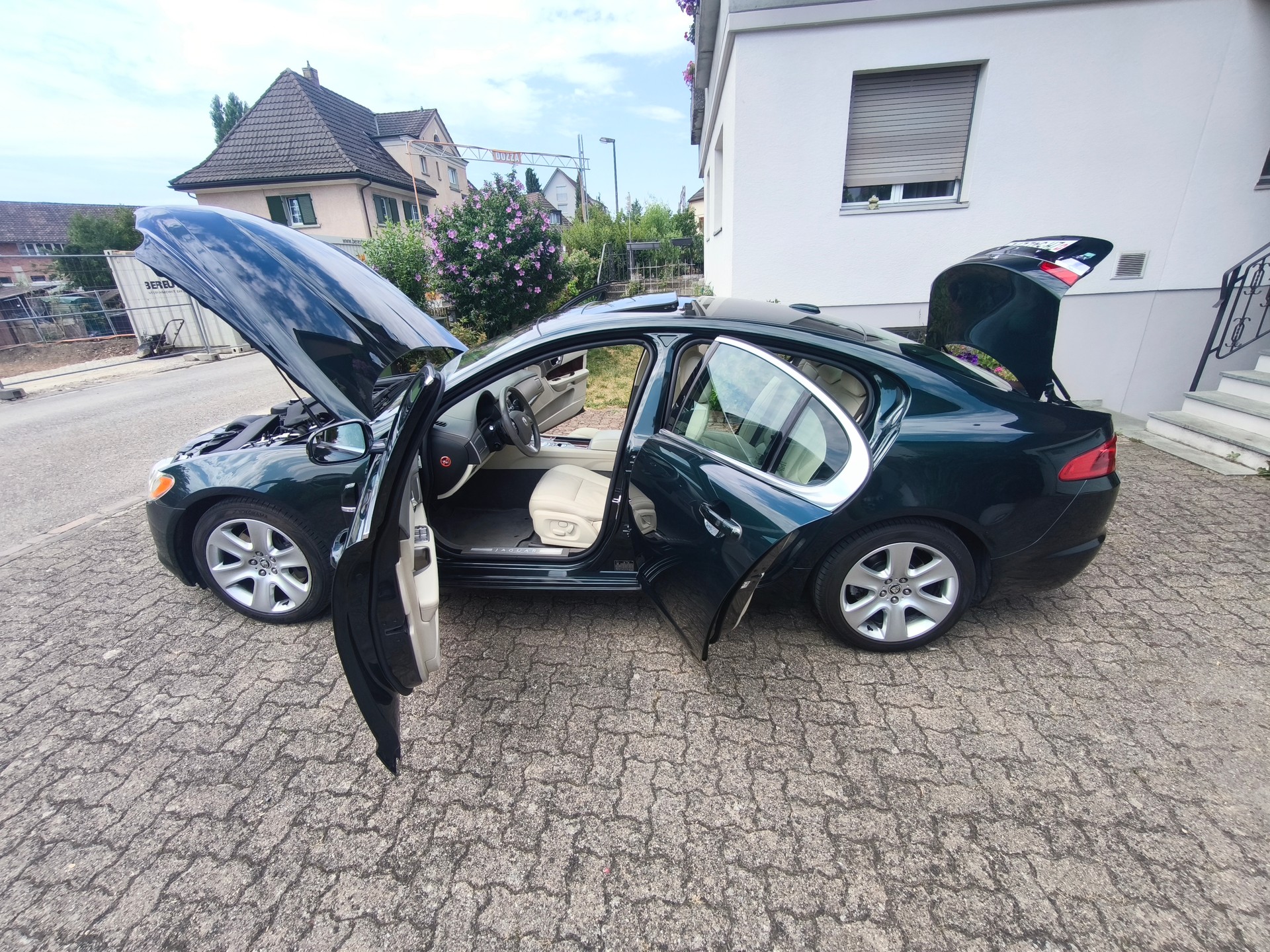 JAGUAR XF 3.0d S V6 (Biturbo)-image-10