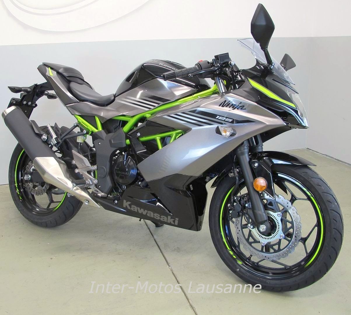 KAWASAKI NINJA 125 SE-image-8