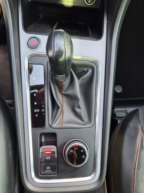 SEAT Ateca 2.0 TDI CR FR DSG-image-18
