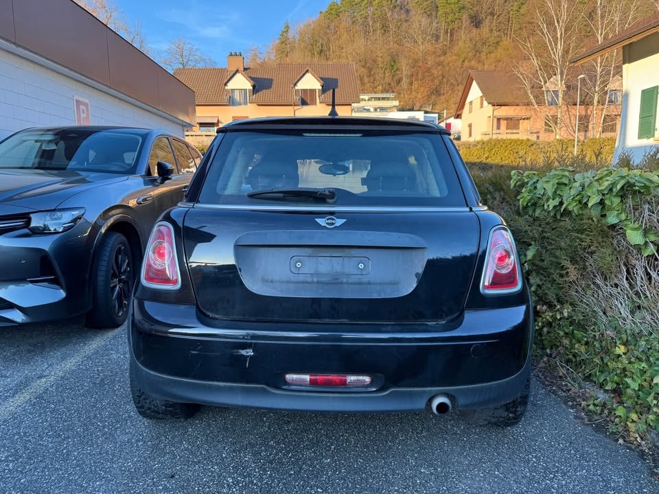 MINI One-image-3