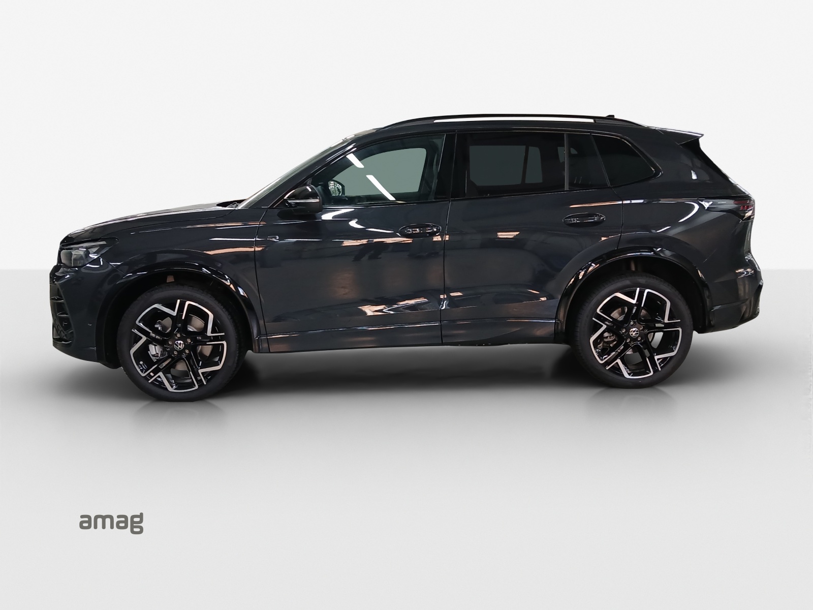 VW Tiguan 2.0 TSI DSG R-Line 4Motion-showroom-element-1