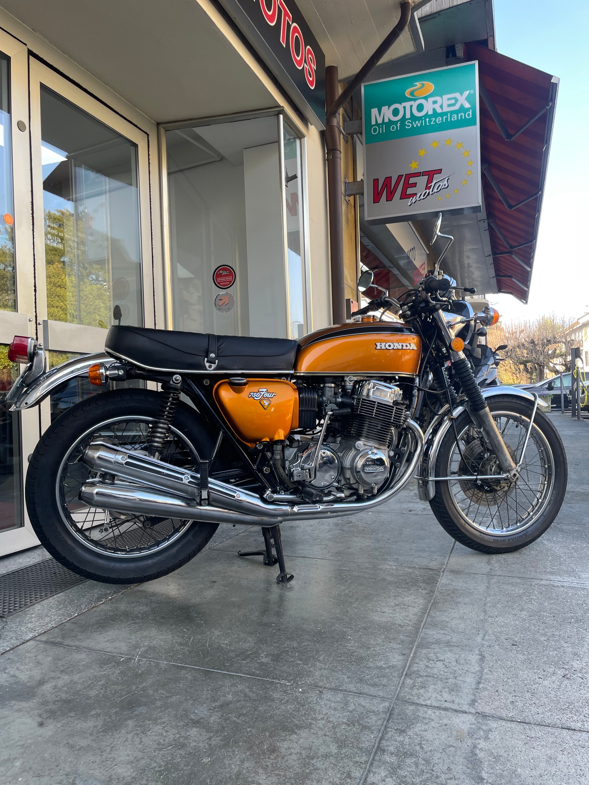 HONDA CB 750 FOUR-image-2