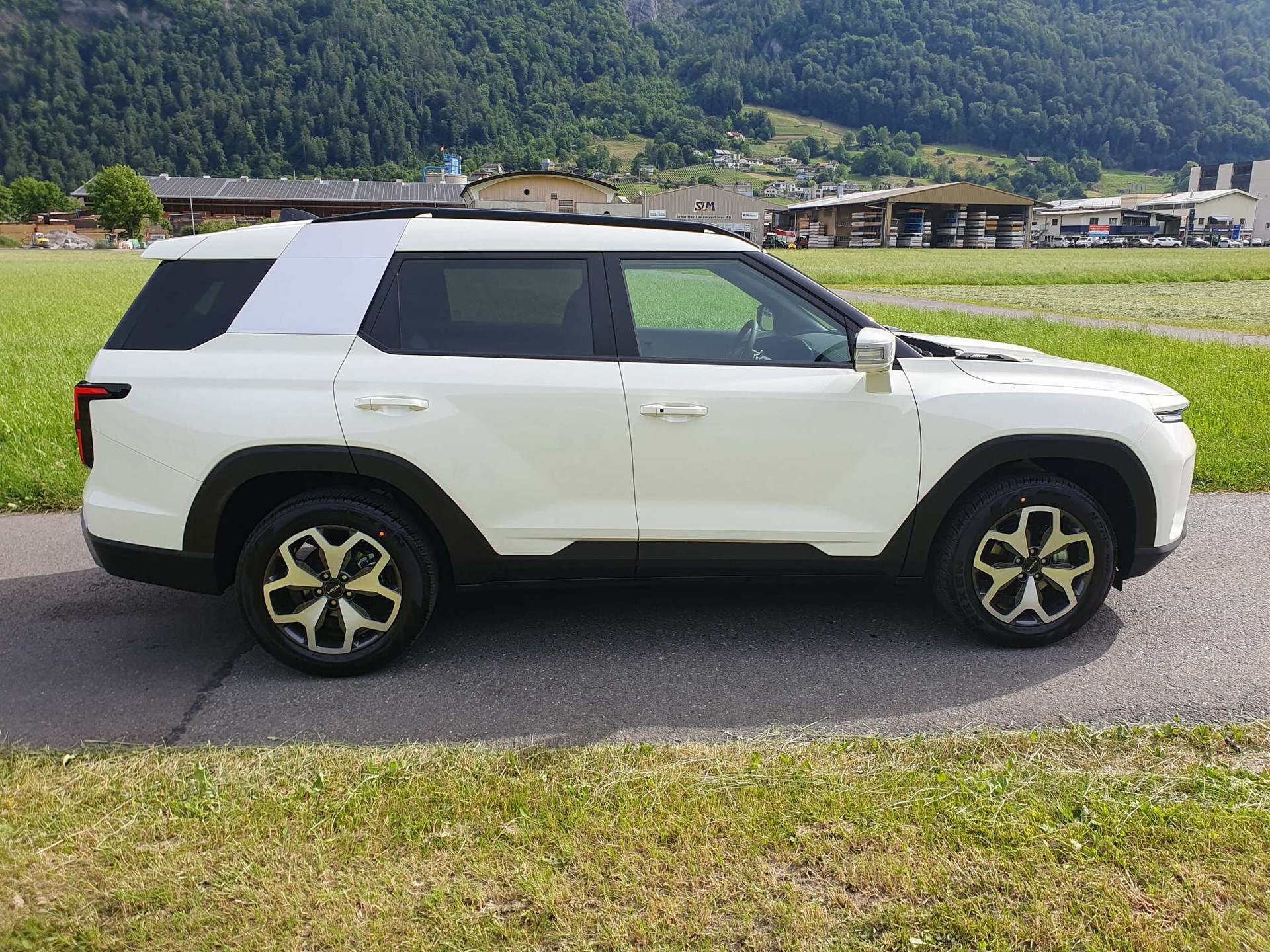 KGM-SsangYong Torres 1.5 Turbo Platinum 4WD MJ27-image-7