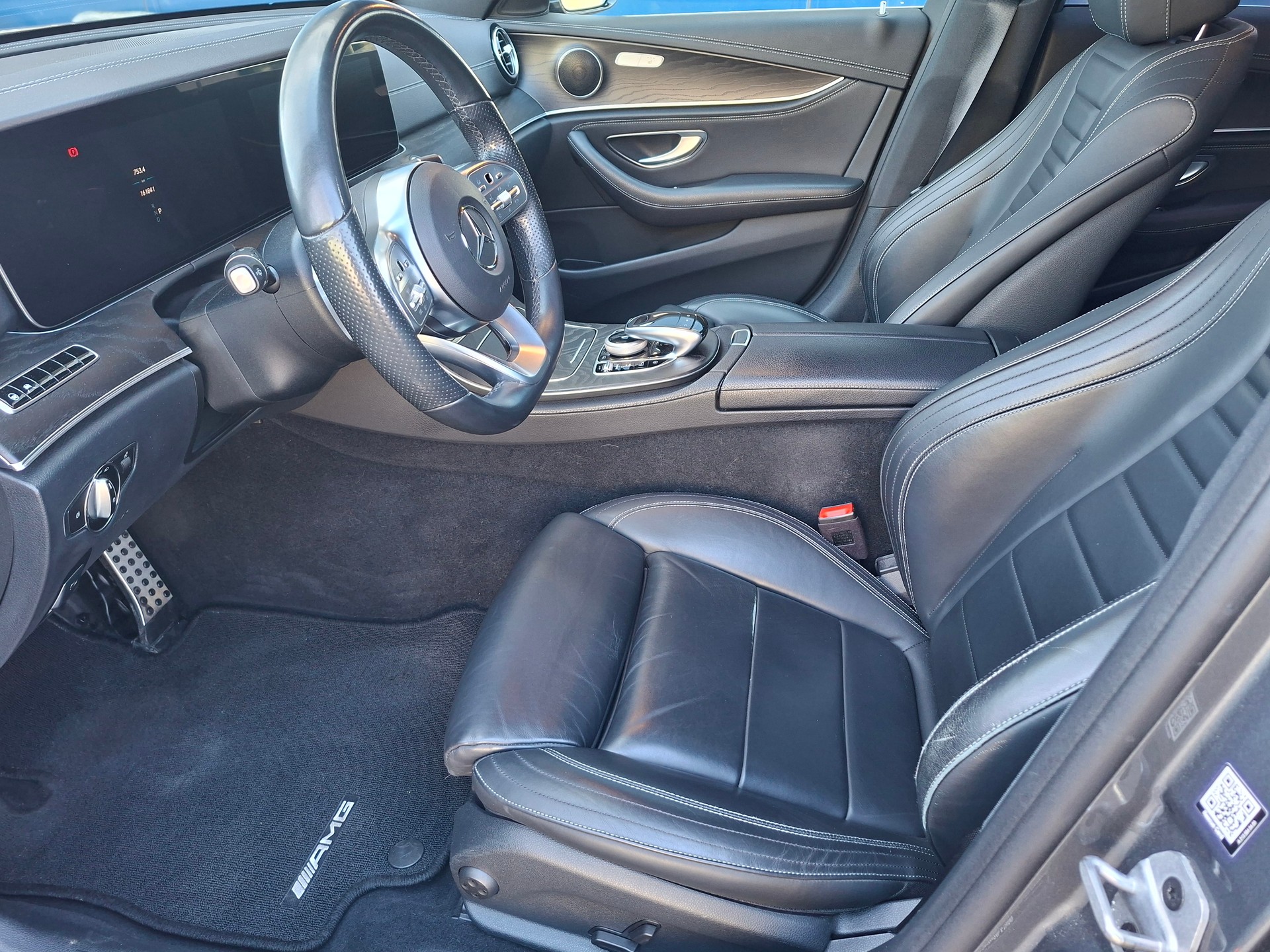 MERCEDES-BENZ E 450 AMG Line 4 Matic 9G-Tronic-image-6