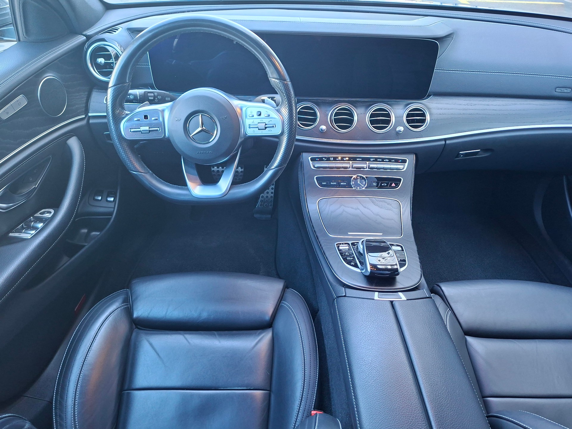 MERCEDES-BENZ E 450 AMG Line 4 Matic 9G-Tronic-image-8