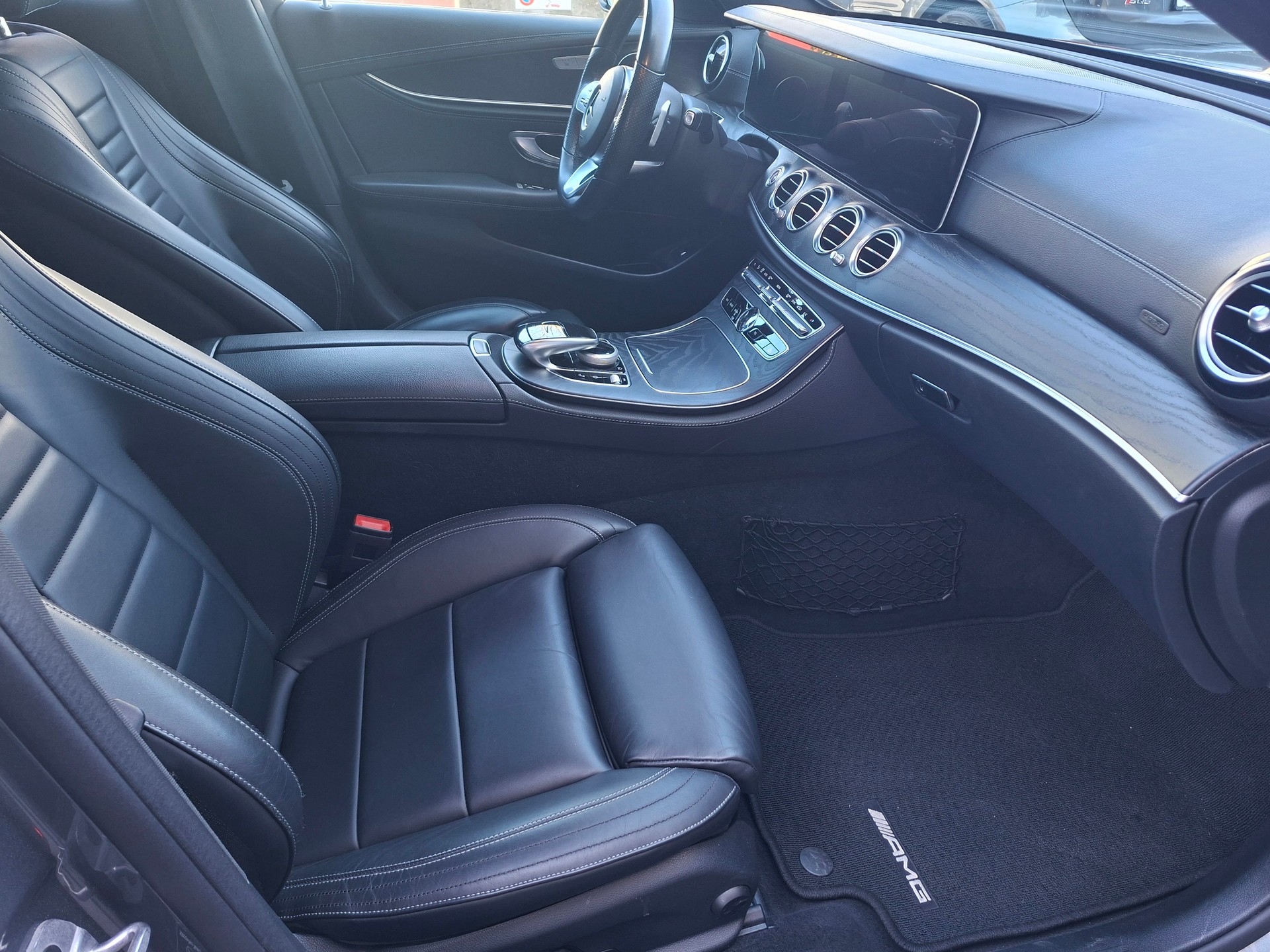MERCEDES-BENZ E 450 AMG Line 4 Matic 9G-Tronic-image-7