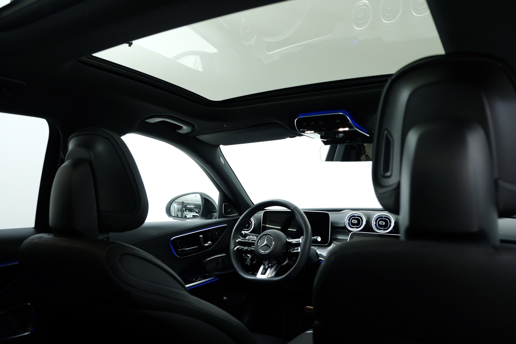 MERCEDES-BENZ C 43 T AMG 4Matic-image-11
