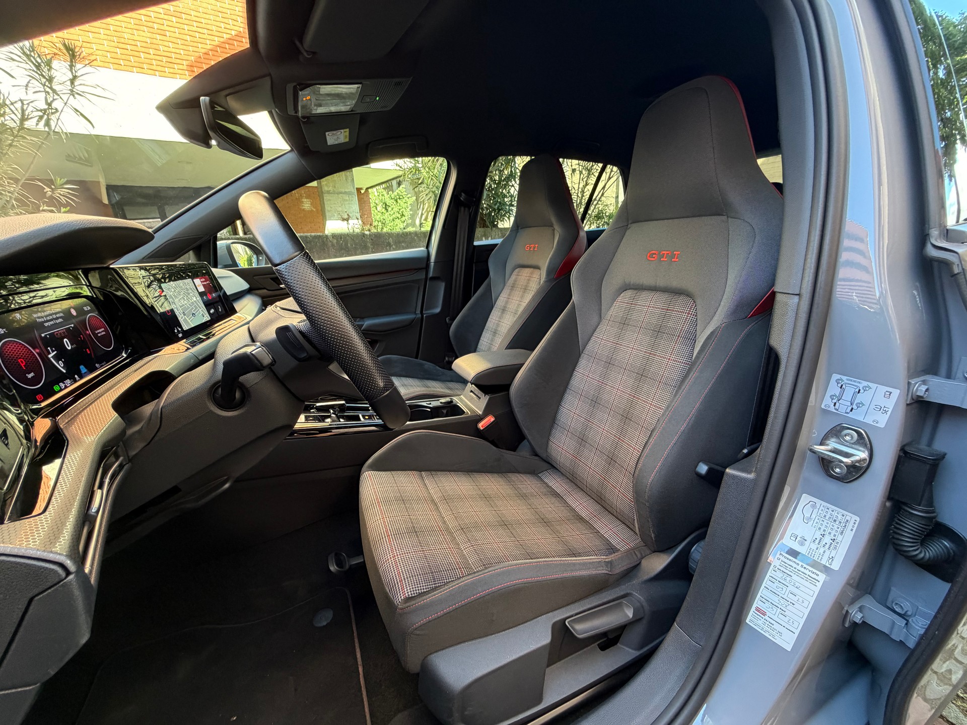 VW Golf 2.0 TSI GTI DSG-image-7