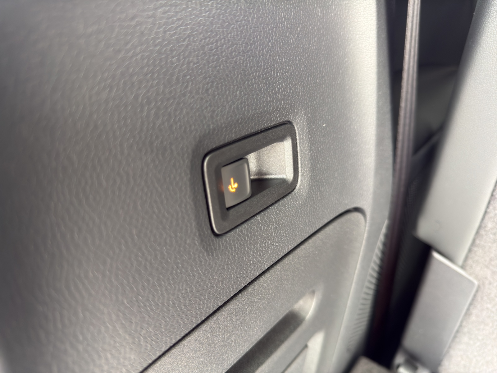 VW ID Buzz 7 posti-image-13