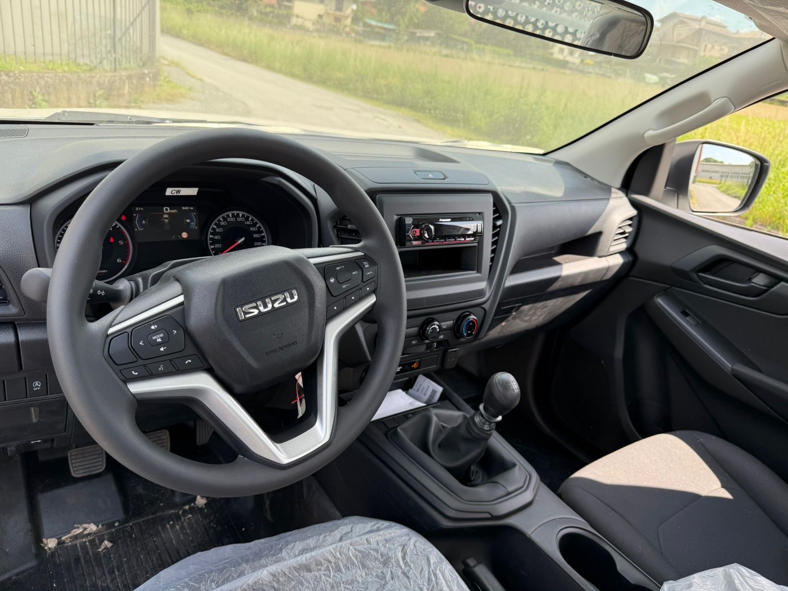 ISUZU D-MAX Single Cab N60F 4x4 "Immatricolato KM.0" - Ponte Ribaltabile NUOVO Totalmente in Alluminio - Gancio Traino KG.3500-image-11