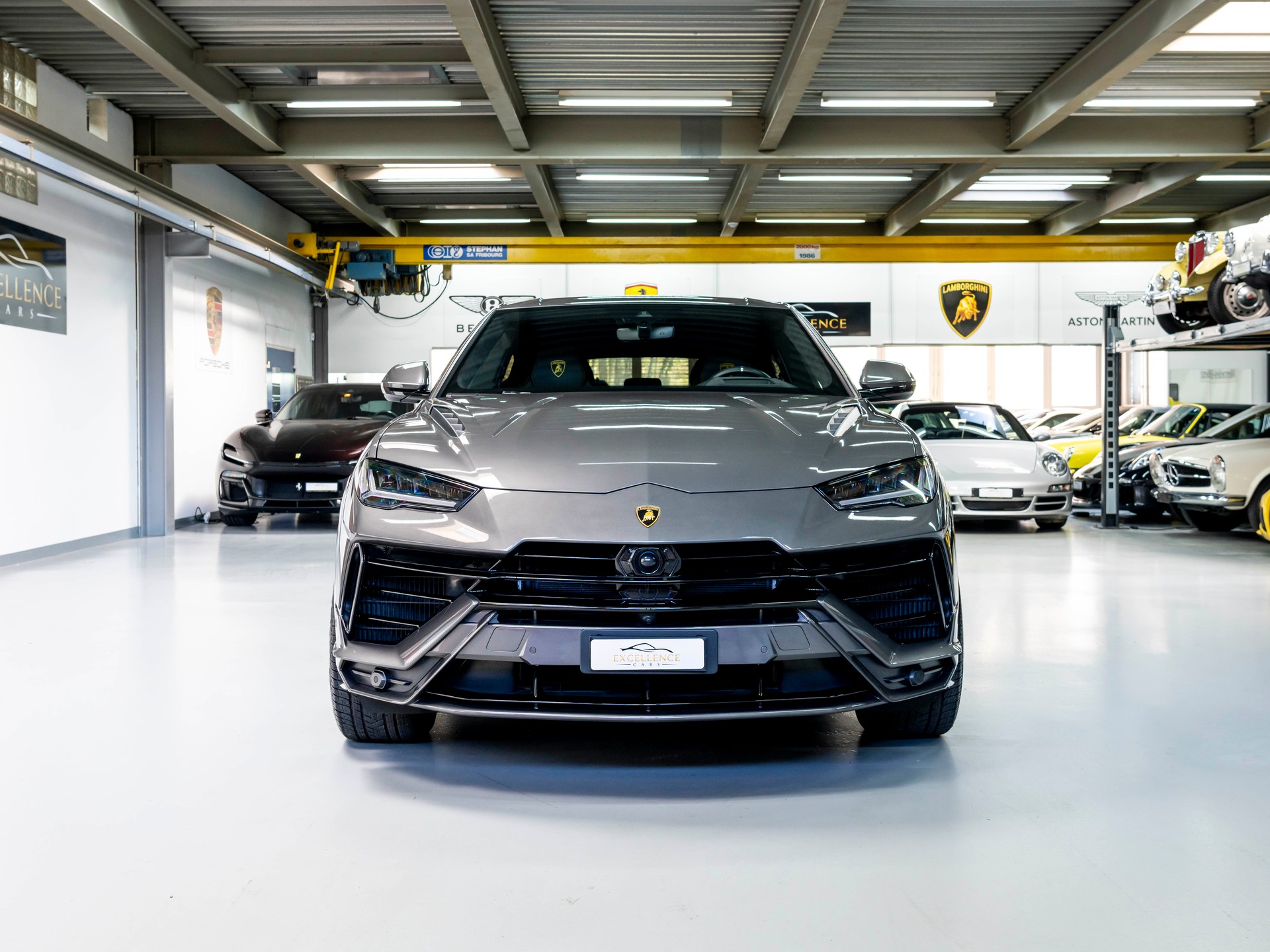 LAMBORGHINI URUS S HP 666 DERNIERE VERSION-showroom-element-1