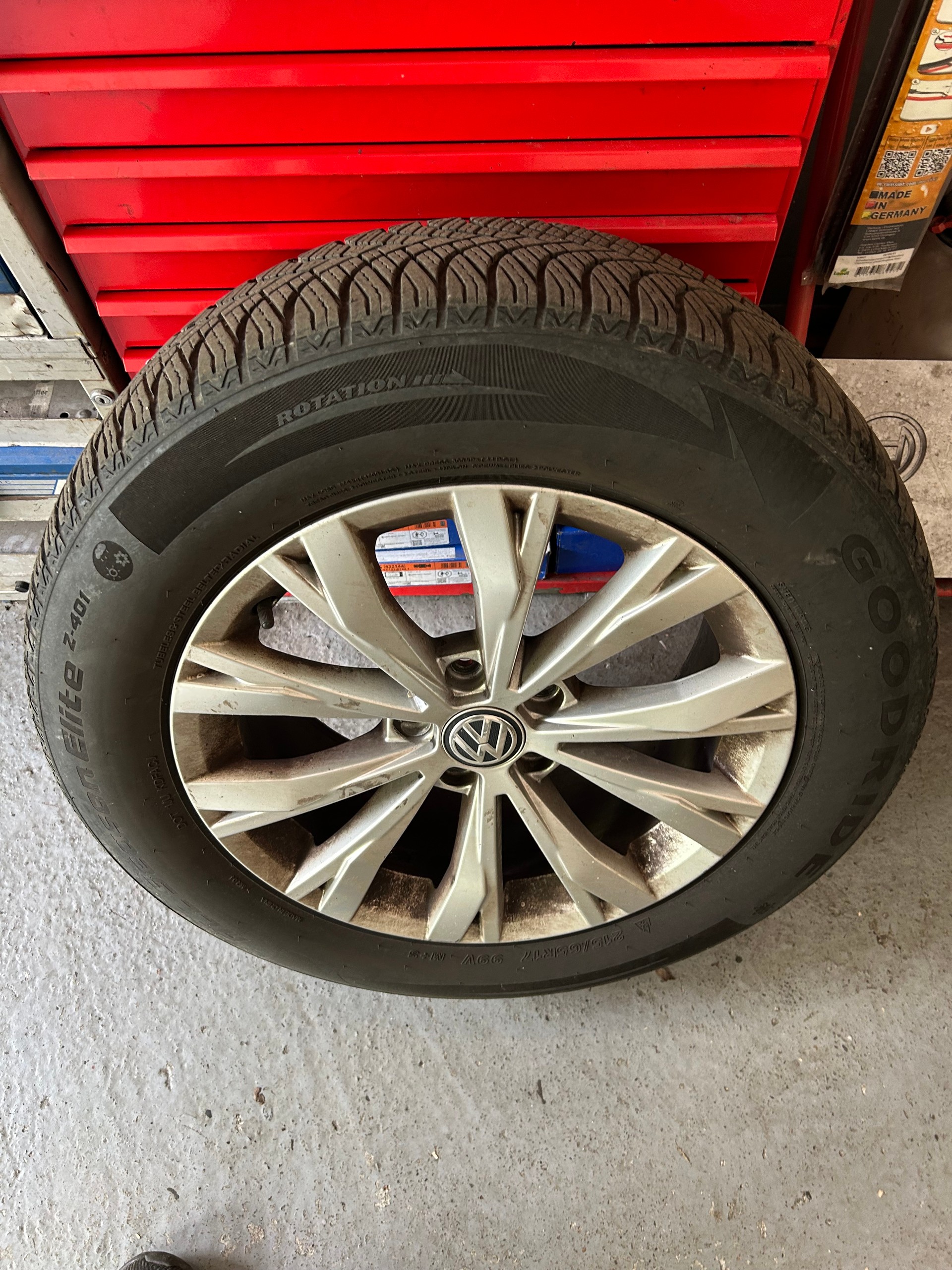 VW Tiguan 2.0 TDI SCR Comfortline 4Motion DSG-image-12
