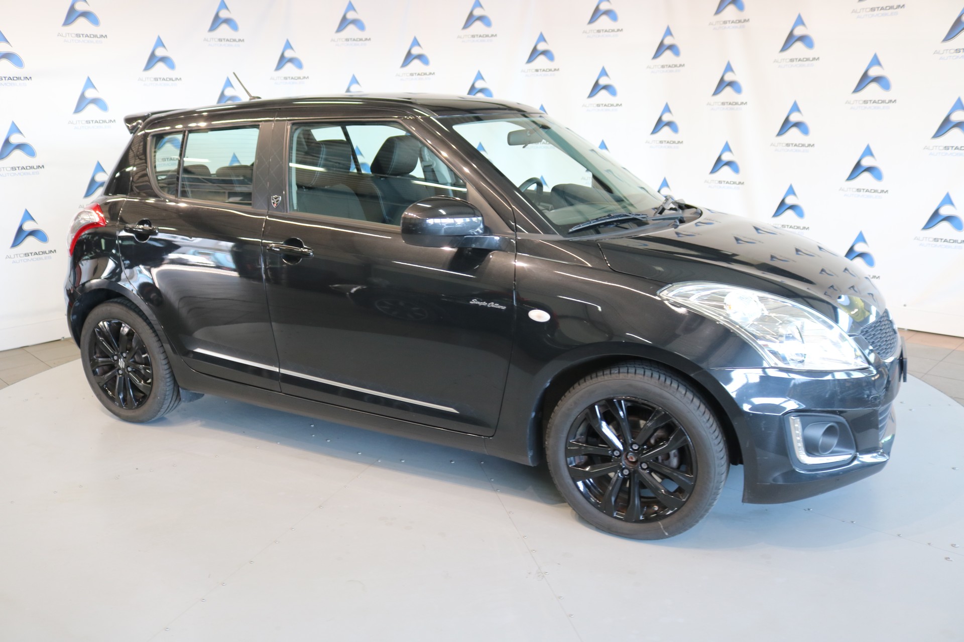 SUZUKI Swift 1.2i 16V Sergio Cellano-image-19