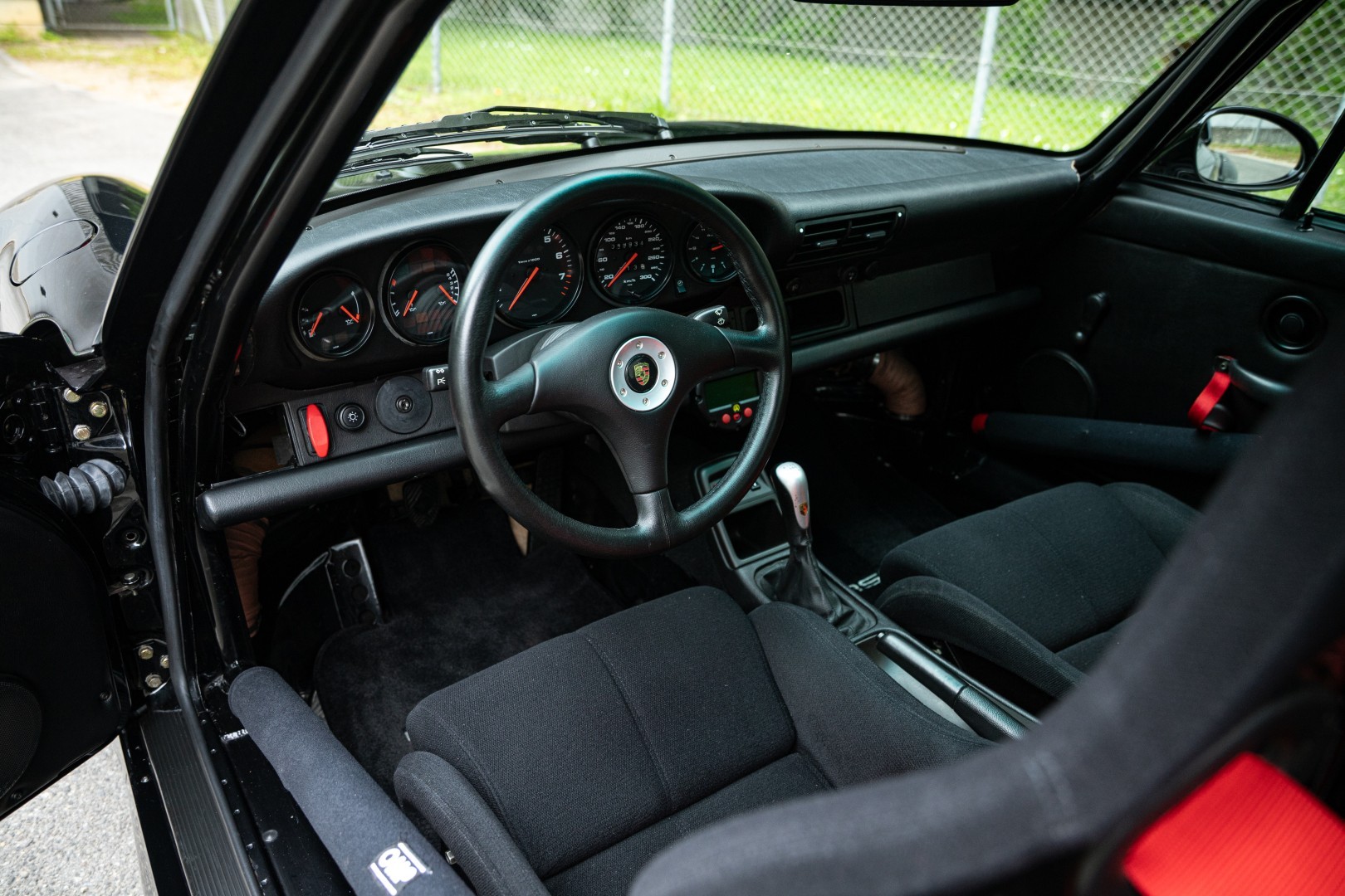 PORSCHE 911 Carrera RS Clubsport-image-10