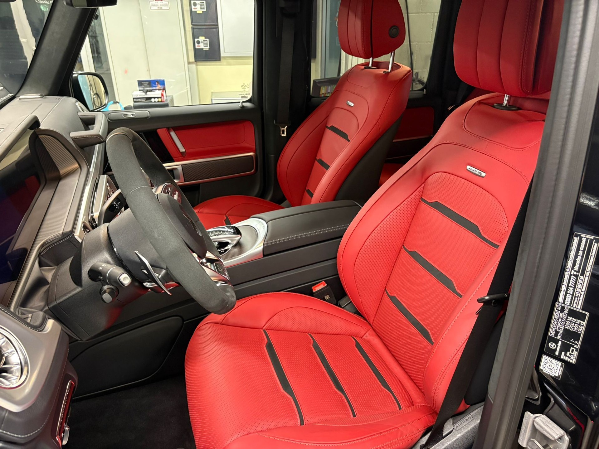 MERCEDES-BENZ G 63 AMG Speedshift Plus G-Tronic-showroom-element-1