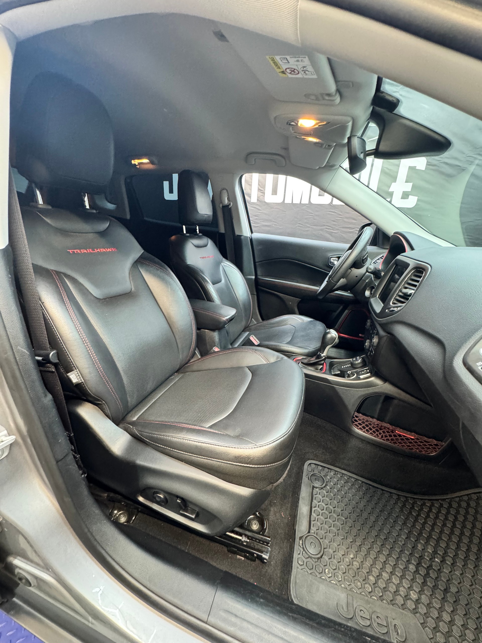 JEEP Compass 2.0CRD Trailhawk AWD 9ATX-image-9