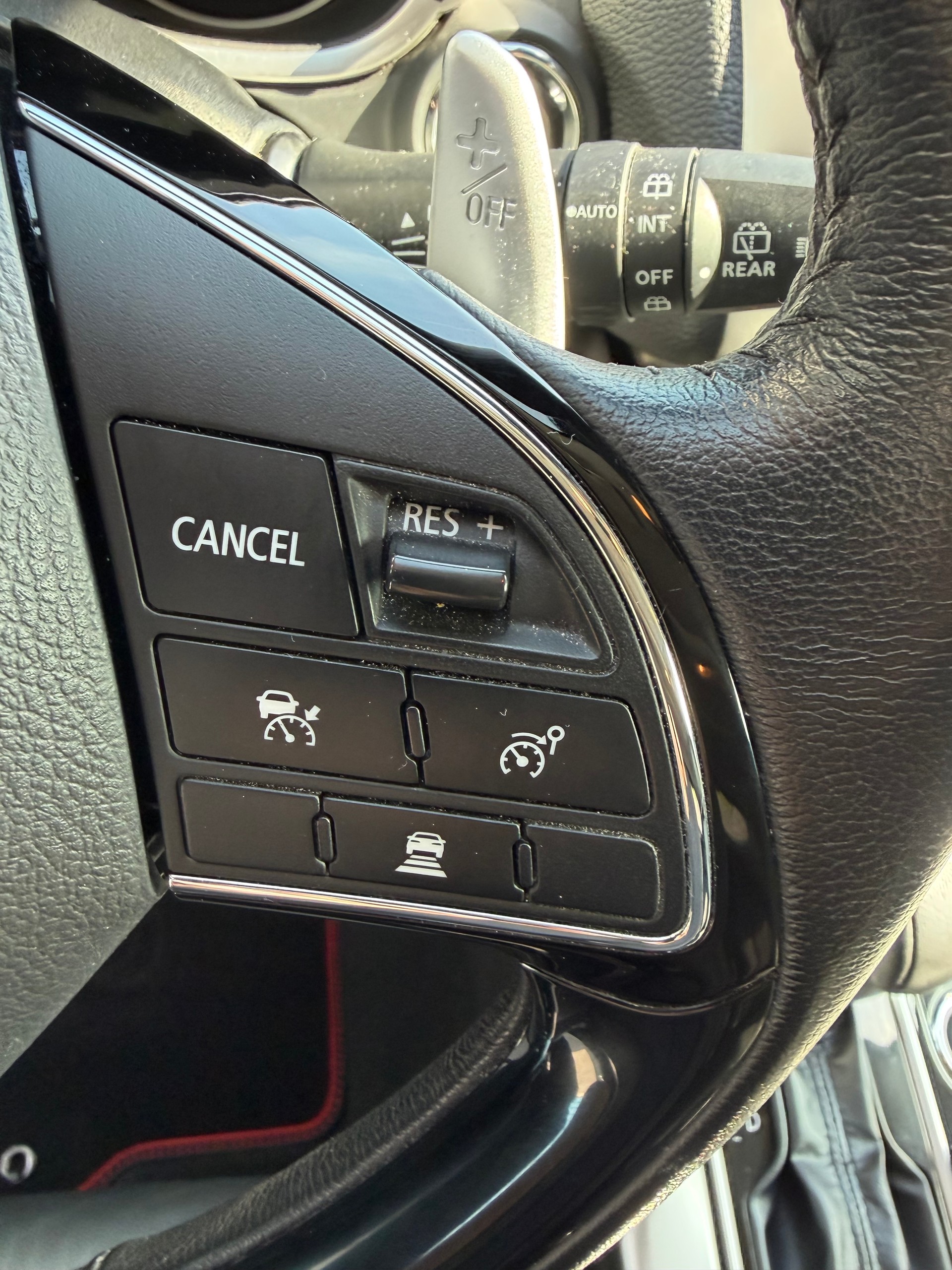 MITSUBISHI Eclipse Cross 1.5 T-Mivec Diamond 4WD CVT-image-13