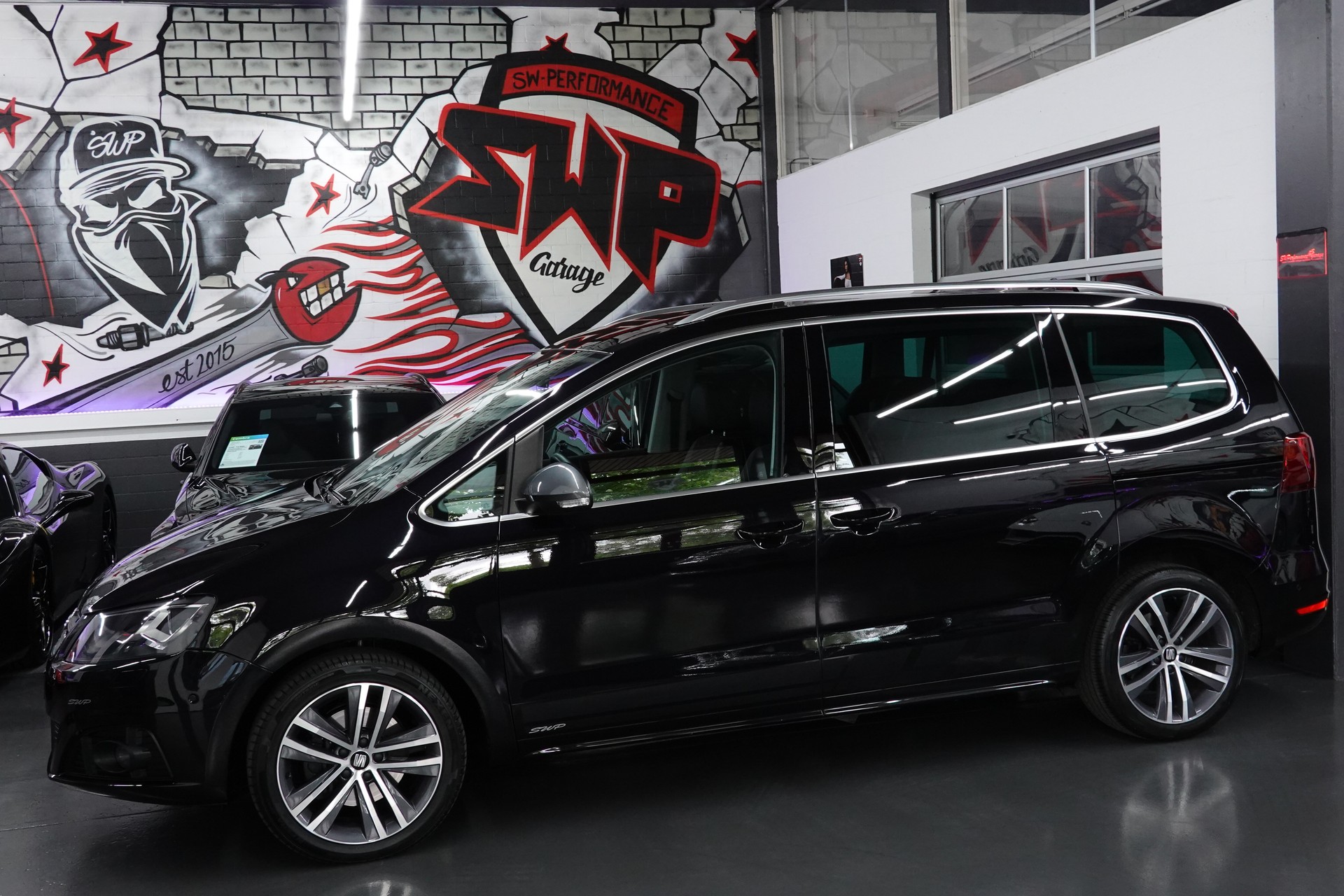 SEAT ALHAMBRA 2.0 TDI FR LINE 4 DRIVE AHL 2.4T CH-FZ 7-PLÄTZER-showroom-element-1