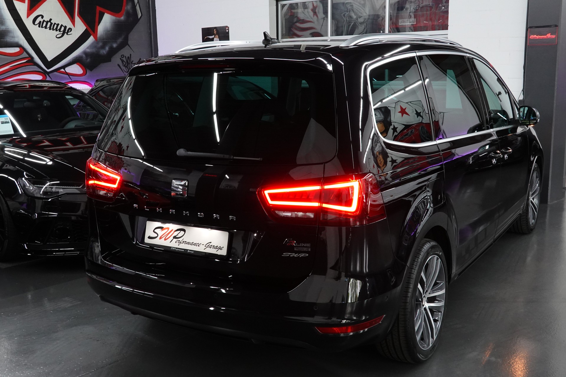 SEAT ALHAMBRA 2.0 TDI FR LINE 4 DRIVE AHL 2.4T CH-FZ 7-PLÄTZER-image-18