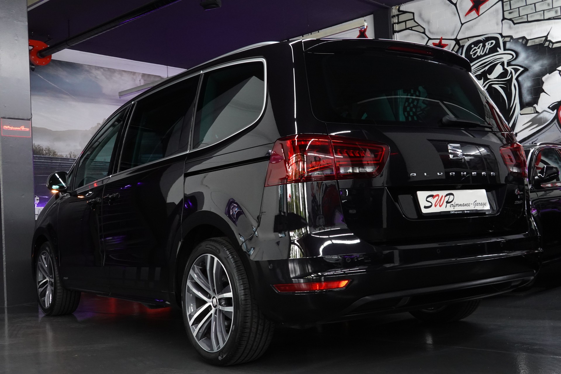 SEAT ALHAMBRA 2.0 TDI FR LINE 4 DRIVE AHL 2.4T CH-FZ 7-PLÄTZER-image-9