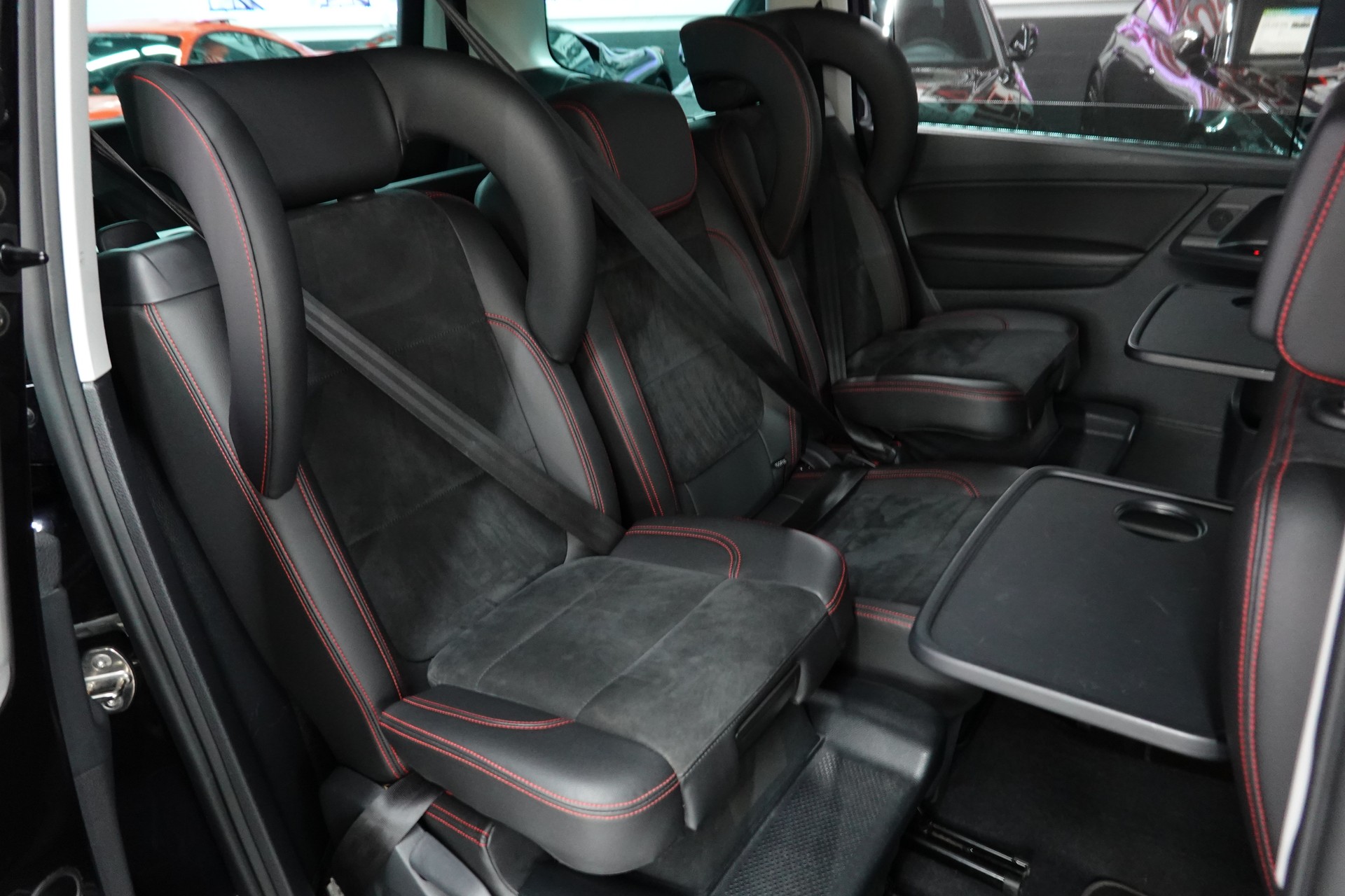 SEAT ALHAMBRA 2.0 TDI FR LINE 4 DRIVE AHL 2.4T CH-FZ 7-PLÄTZER-image-37