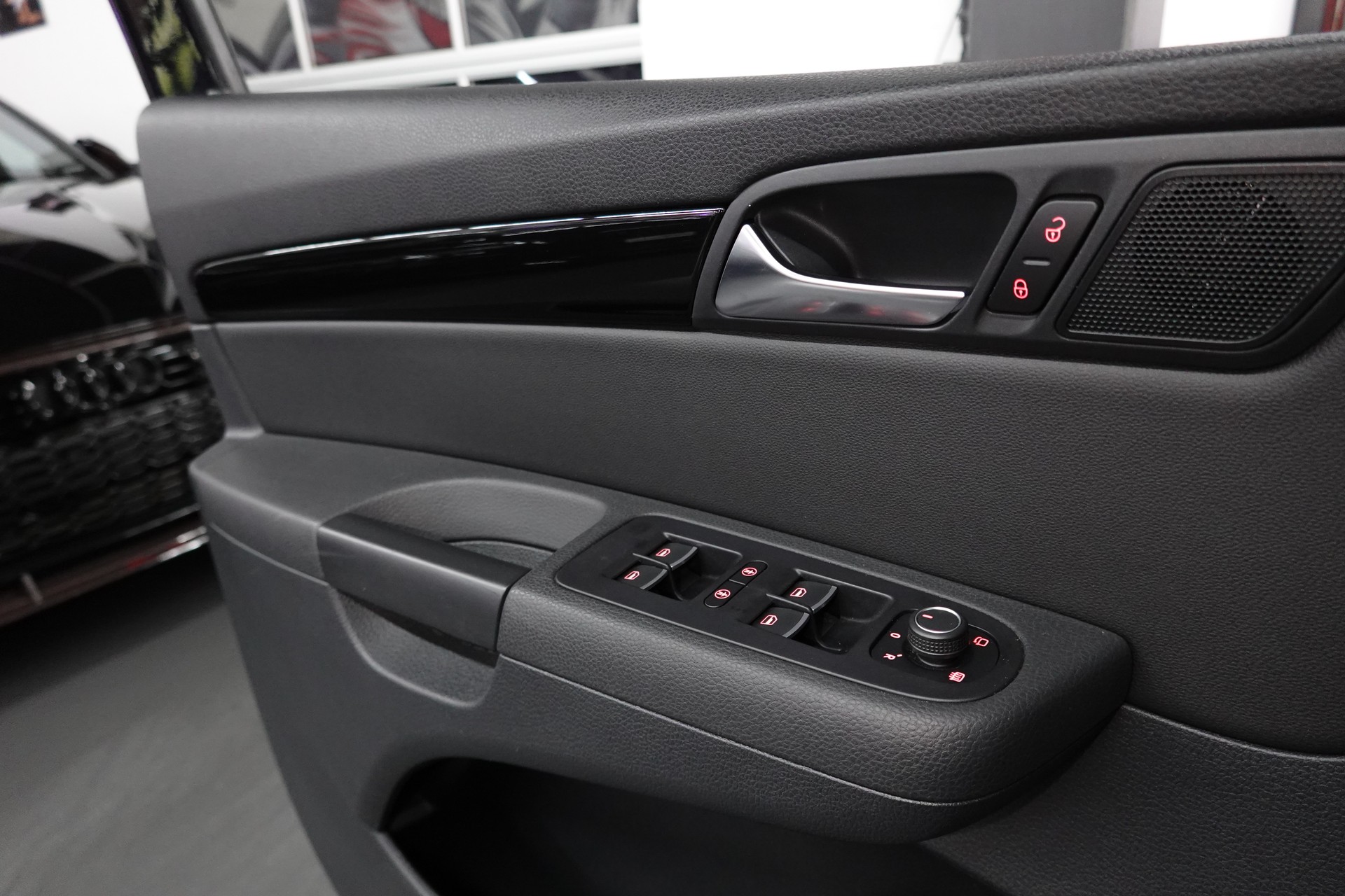 SEAT ALHAMBRA 2.0 TDI FR LINE 4 DRIVE AHL 2.4T CH-FZ 7-PLÄTZER-image-27
